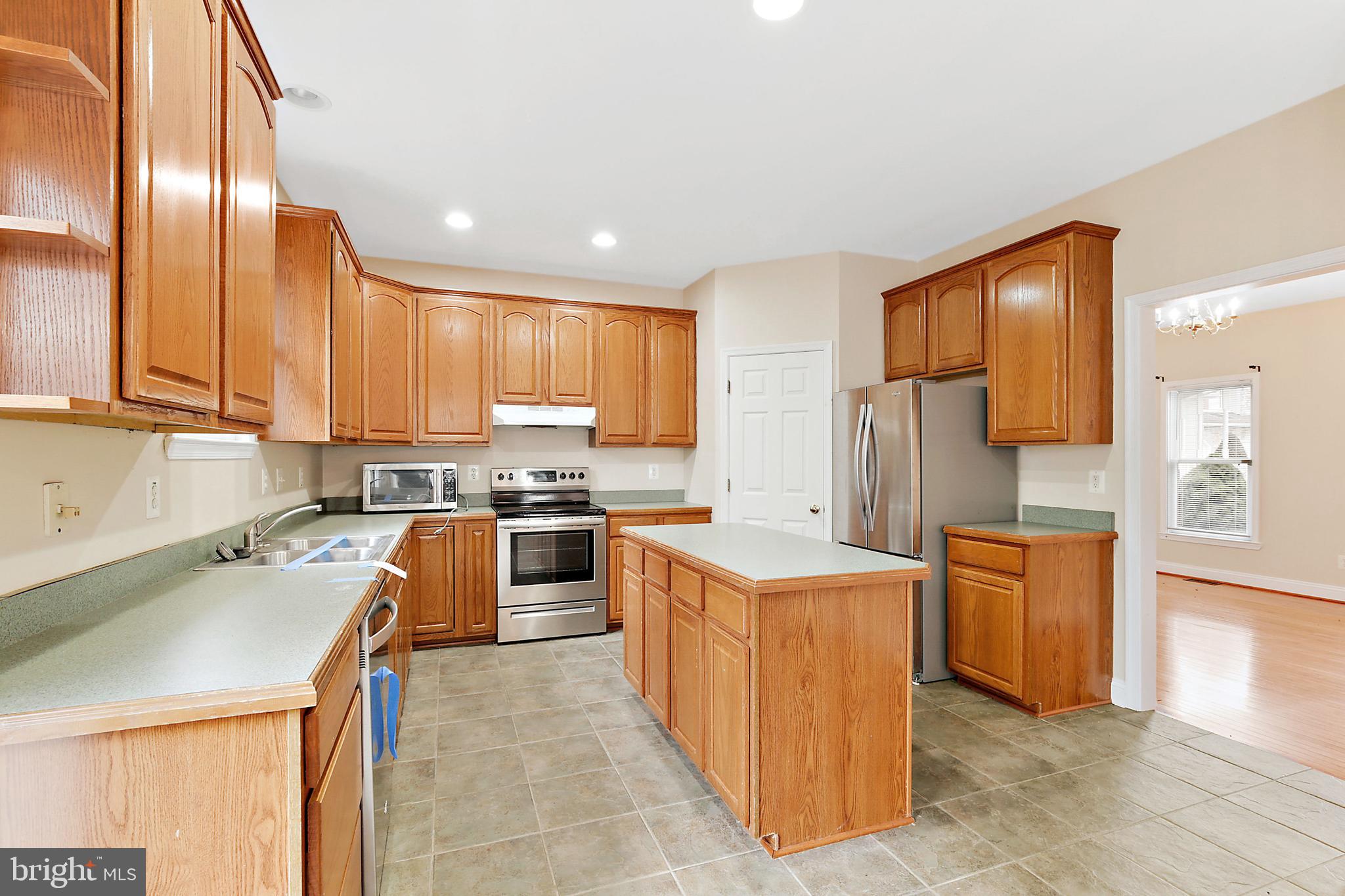 GARNETT GARTH - Residential