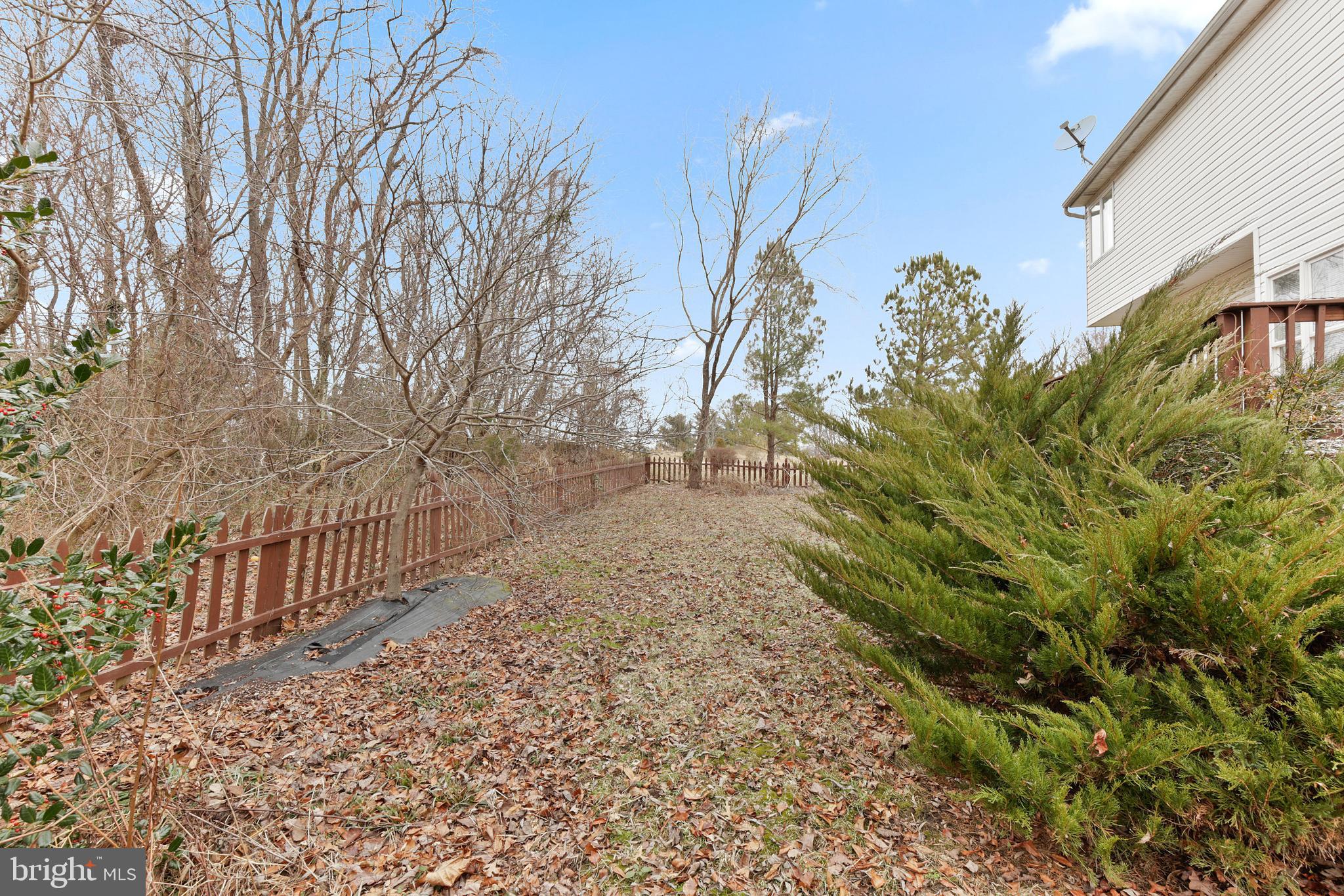 GARNETT GARTH - Residential