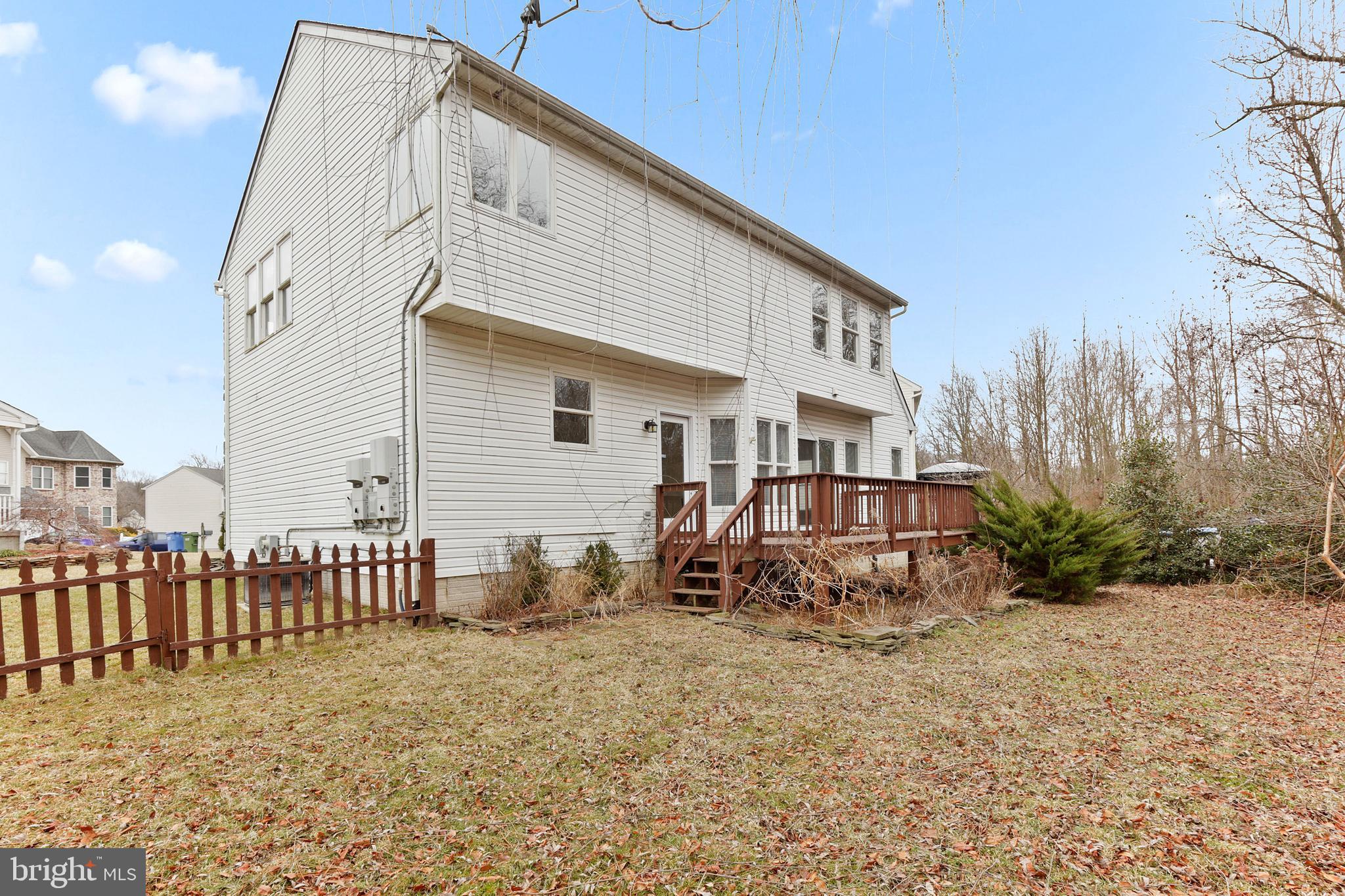 GARNETT GARTH - Residential