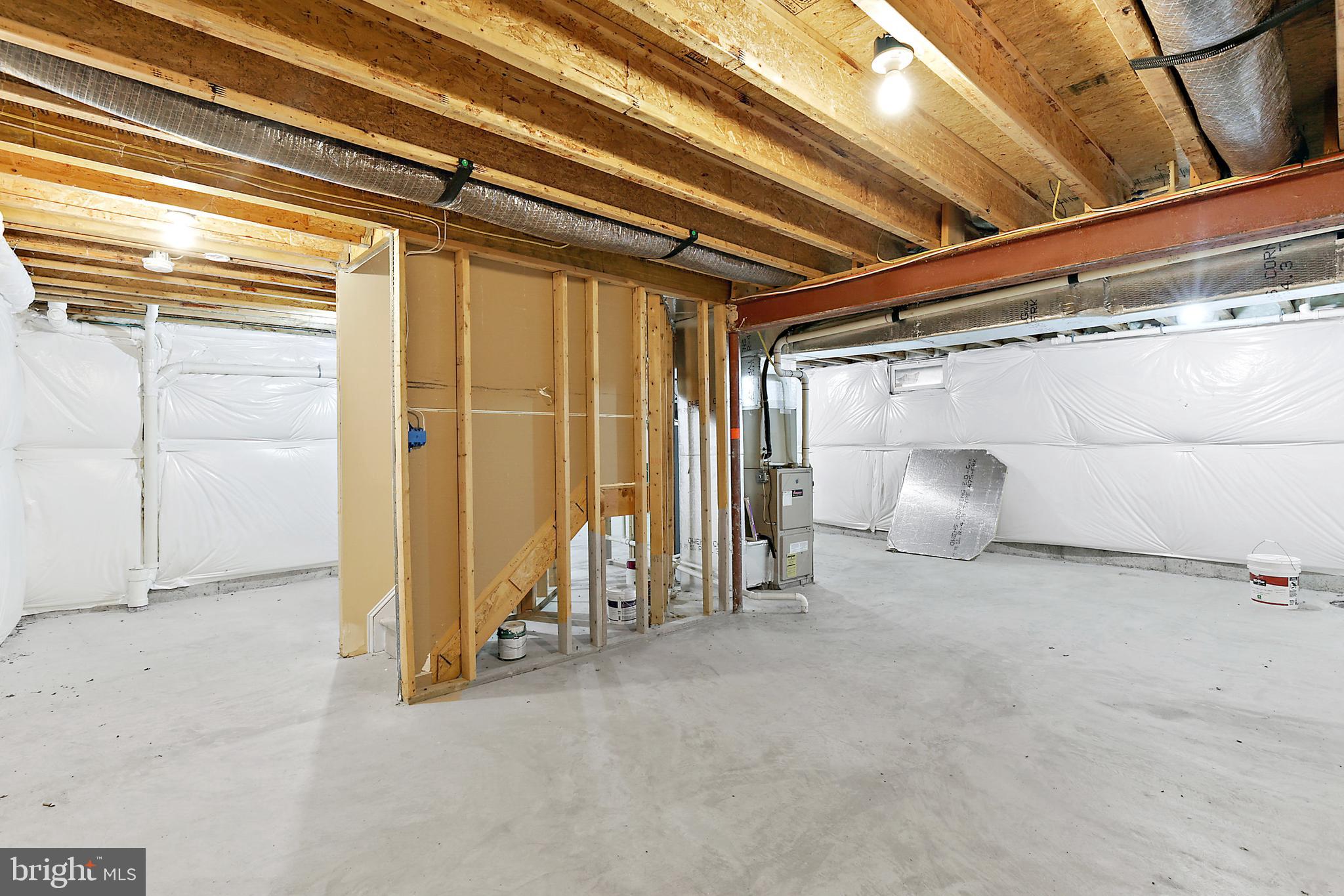 GARNETT GARTH - Residential