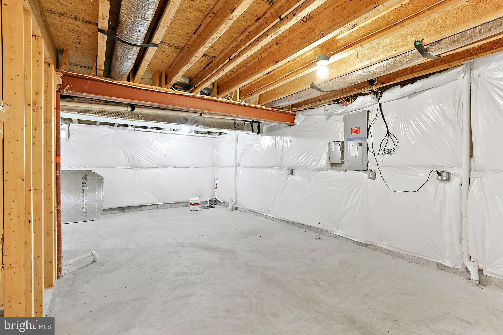 GARNETT GARTH - Residential