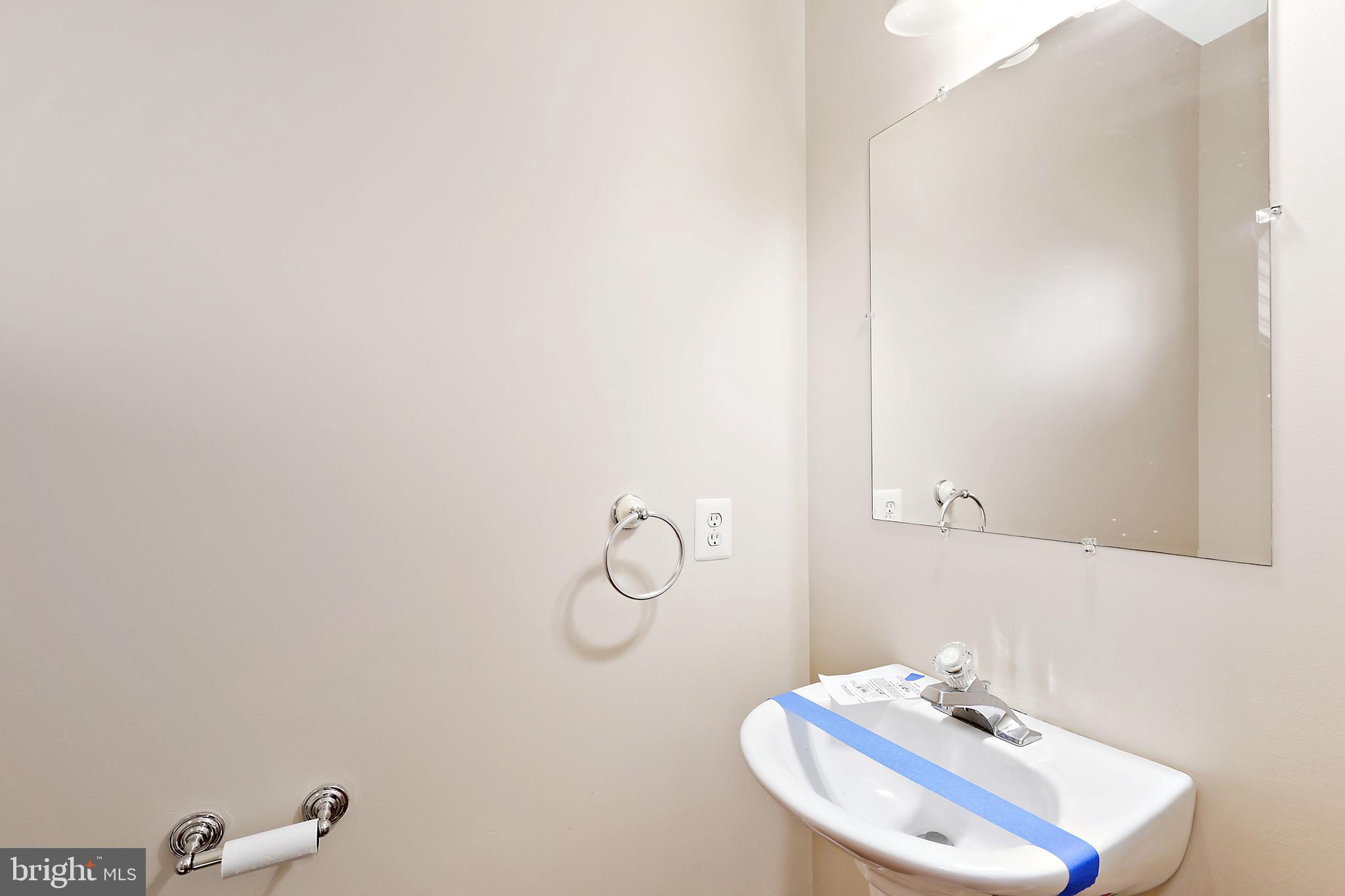 GARNETT GARTH - Residential