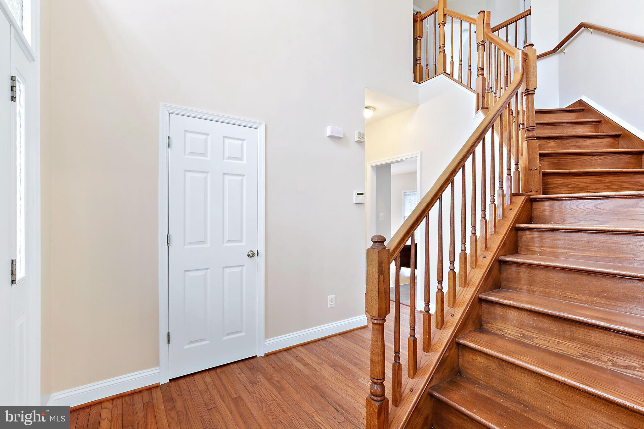 GARNETT GARTH - Residential