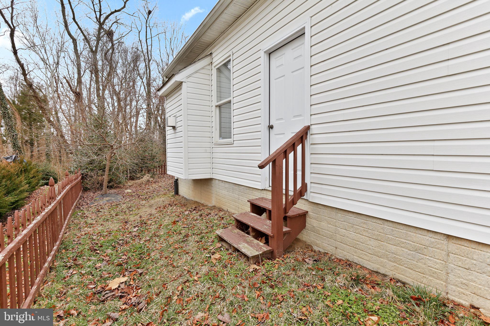 GARNETT GARTH - Residential