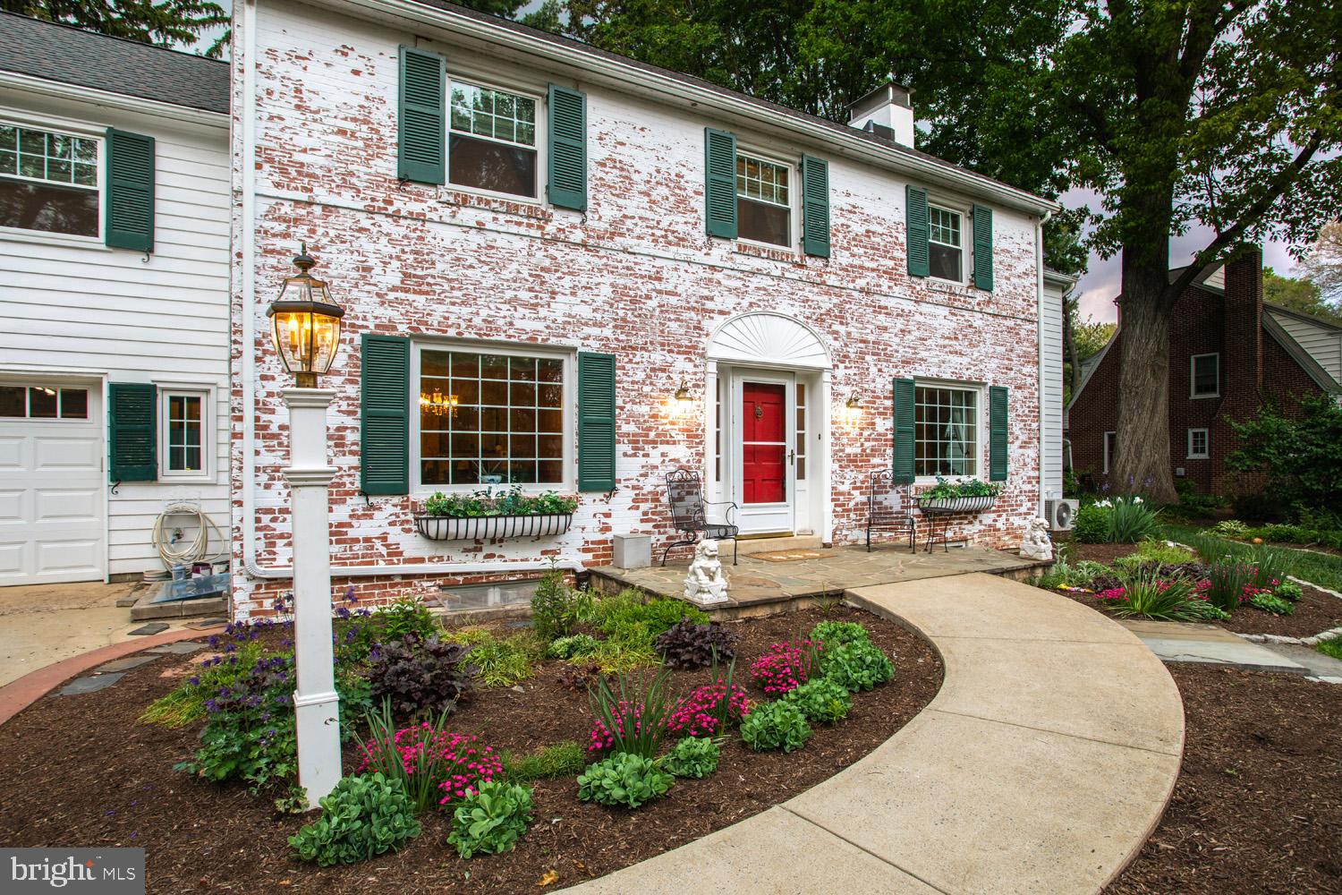 17 W ROSEVILLE ROAD