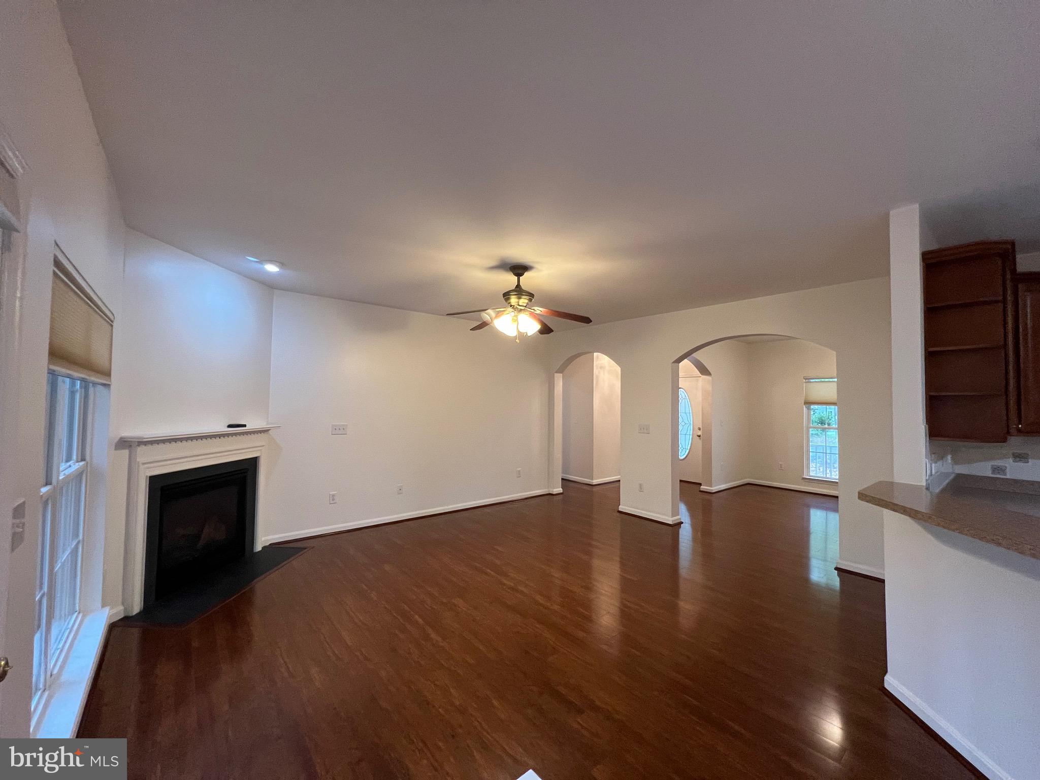 LAKE OF THE WOODS - Residential Lease