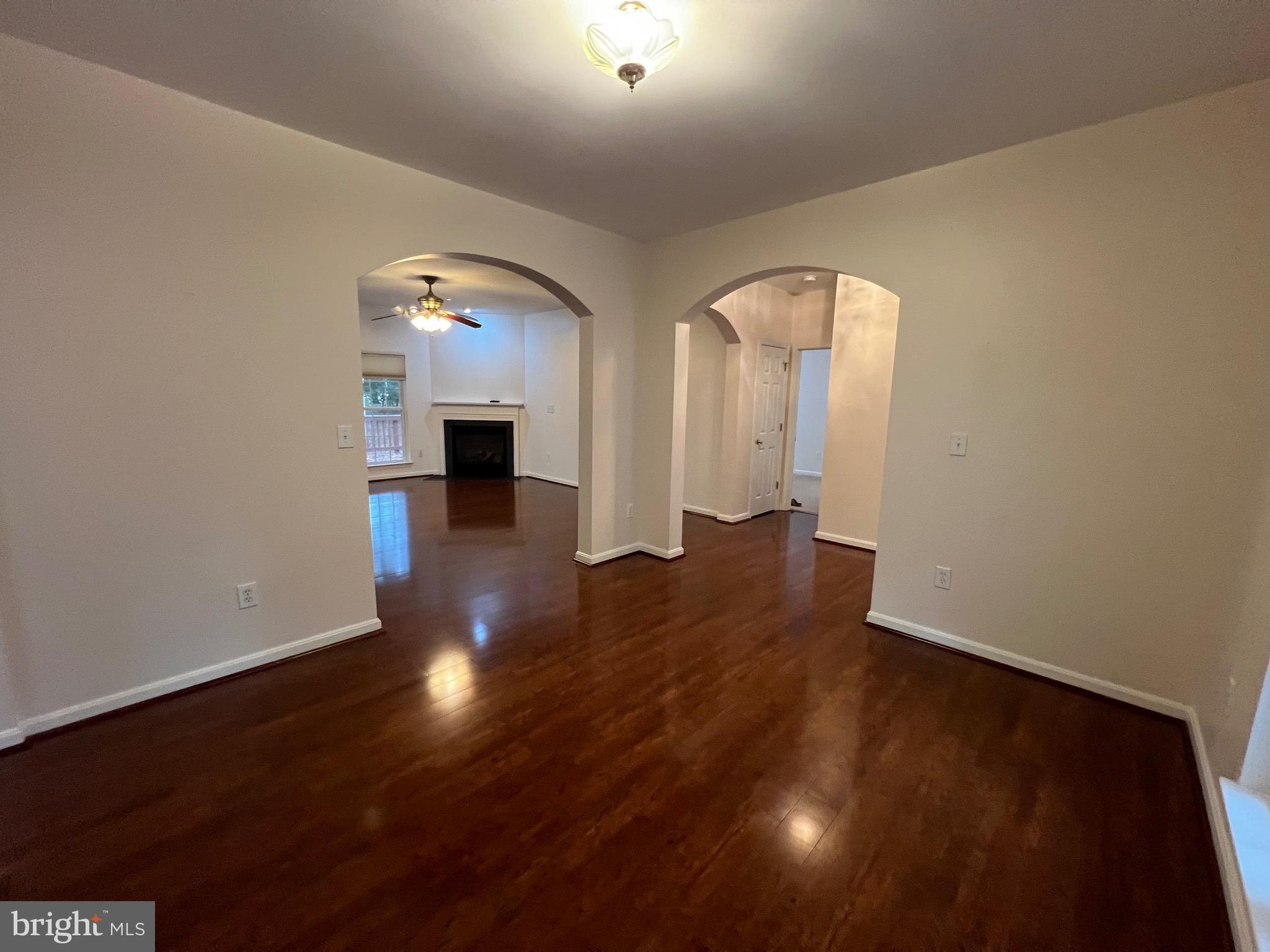 LAKE OF THE WOODS - Residential Lease