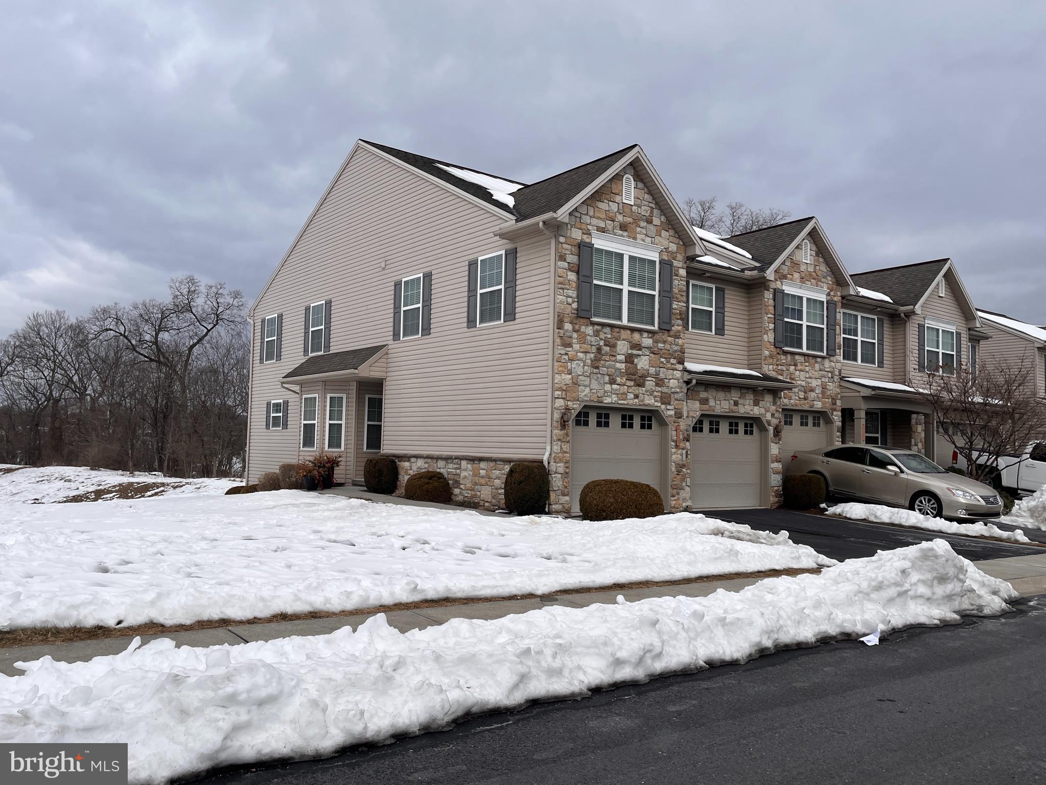 SILVER CREEK - Residential