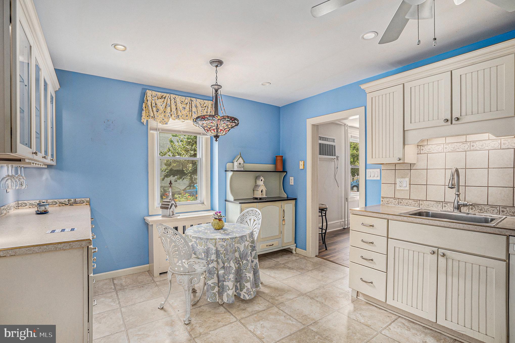 CONSHOHOCKEN - Residential