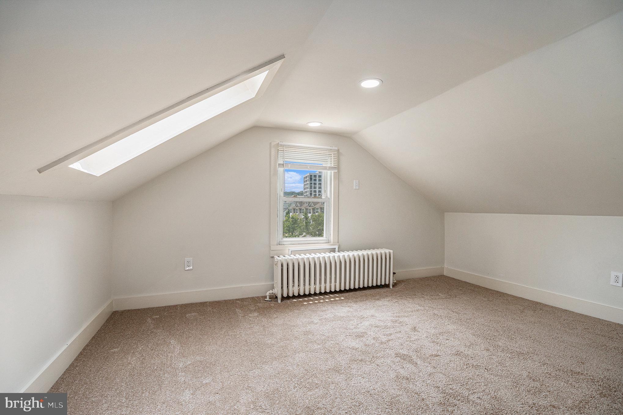 CONSHOHOCKEN - Residential