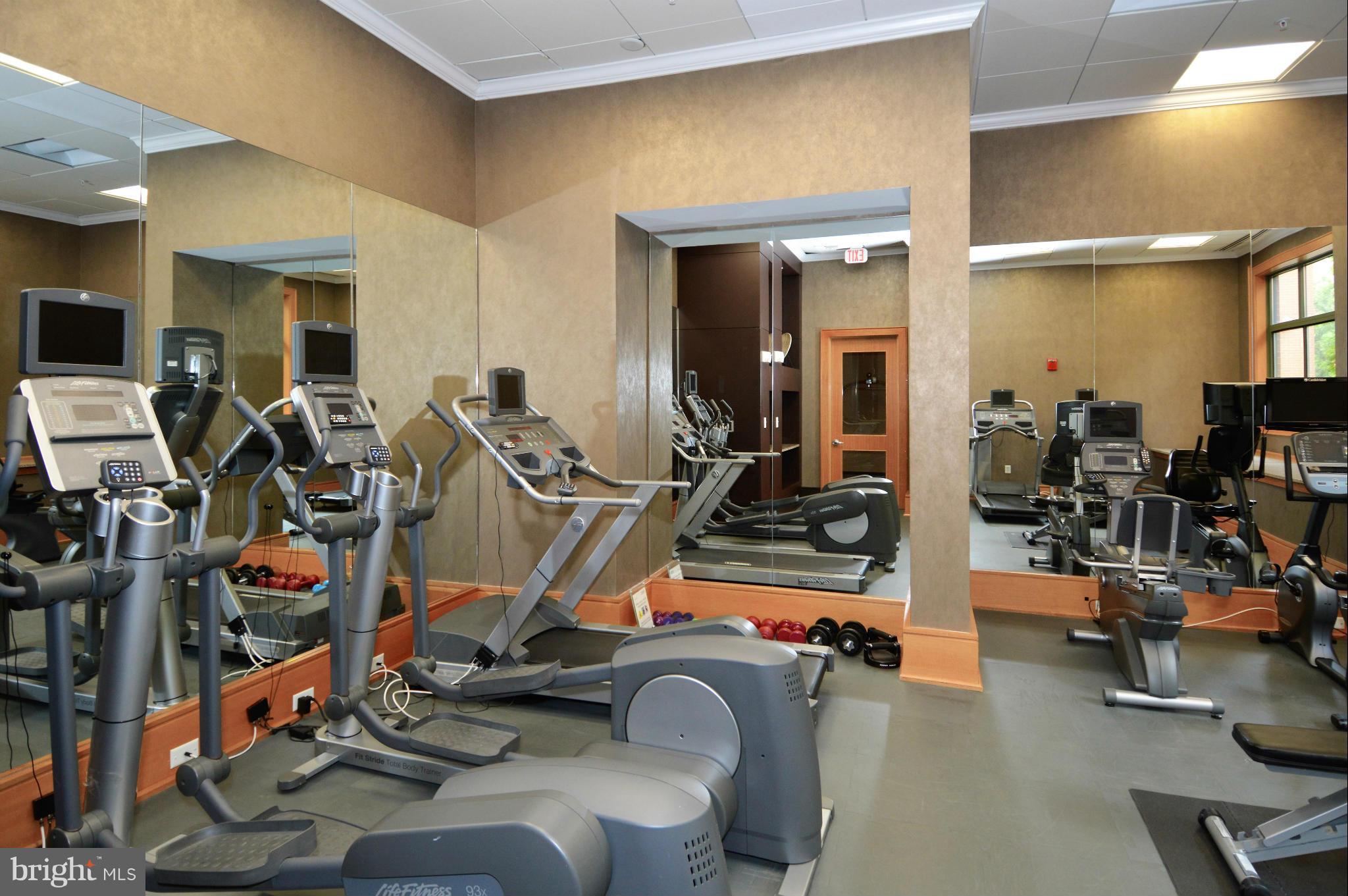 MONROE - Residential