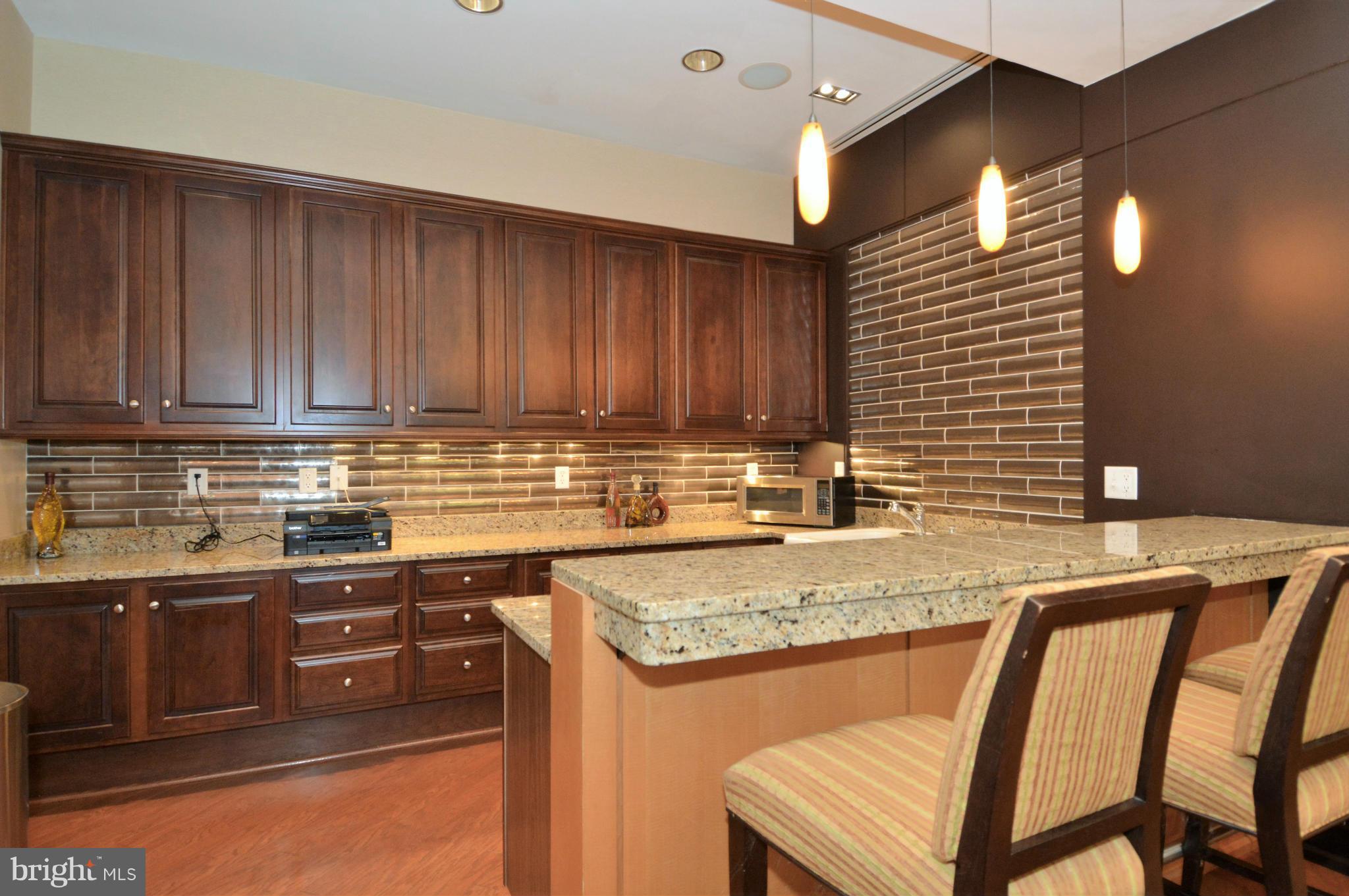 MONROE - Residential