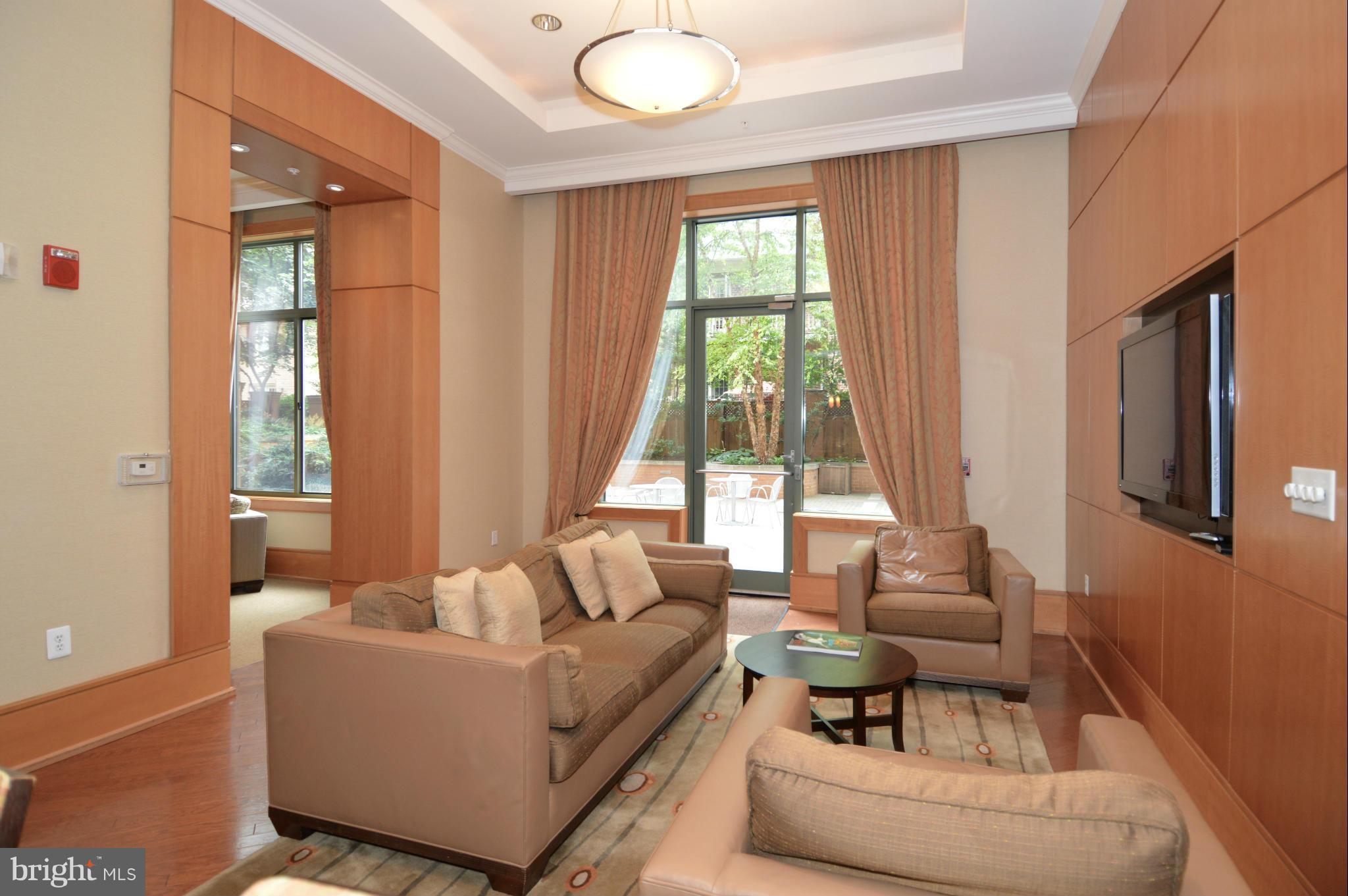 MONROE - Residential