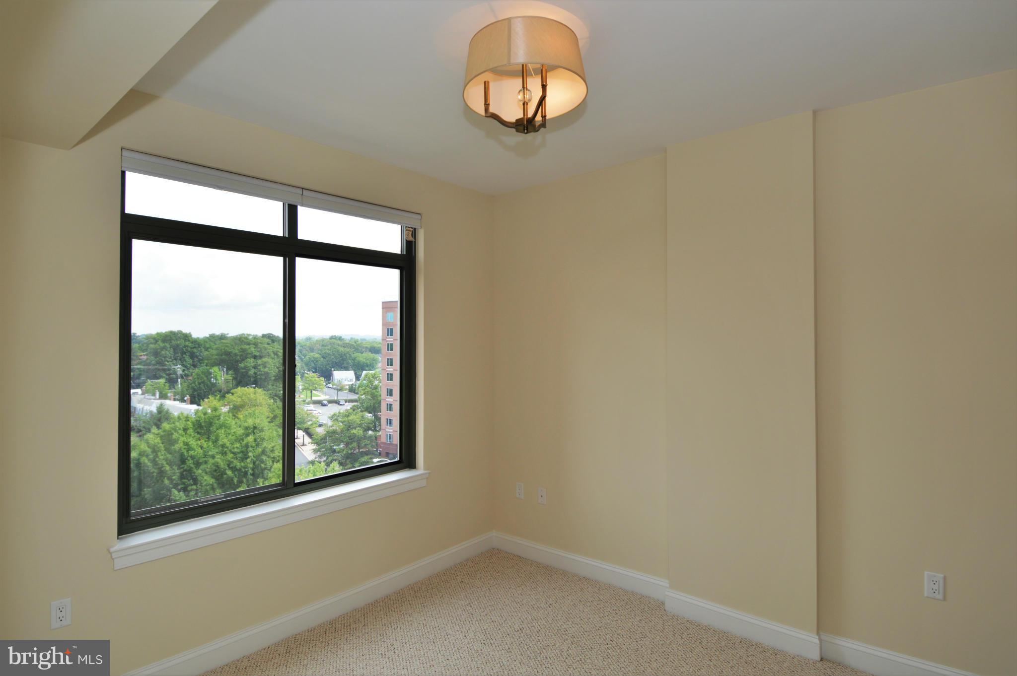 MONROE - Residential