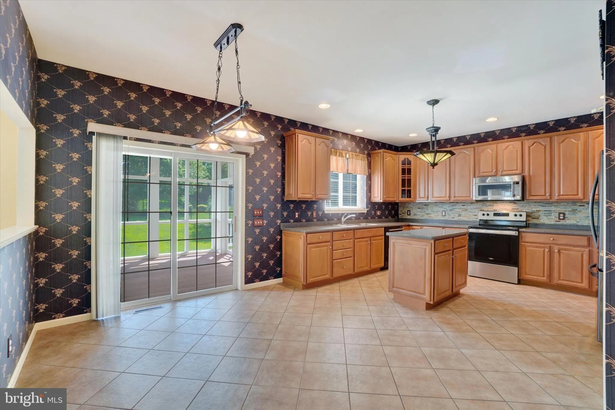 York, Pennsylvania 17403, United States, 4 Bedrooms Bedrooms, ,4 BathroomsBathrooms,Residential,Active,145122