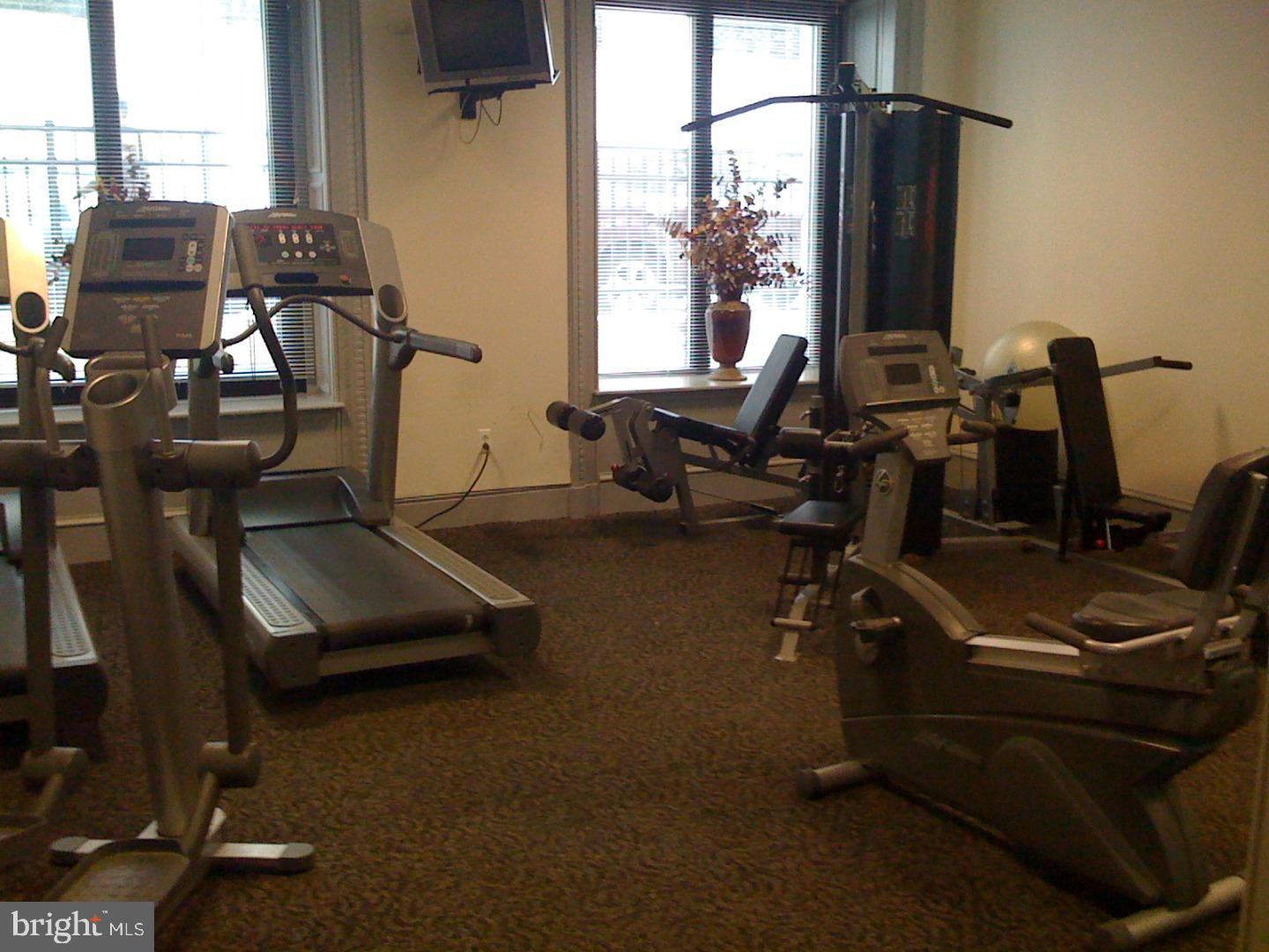 WASHINGTON SQ WEST - Residential Lease