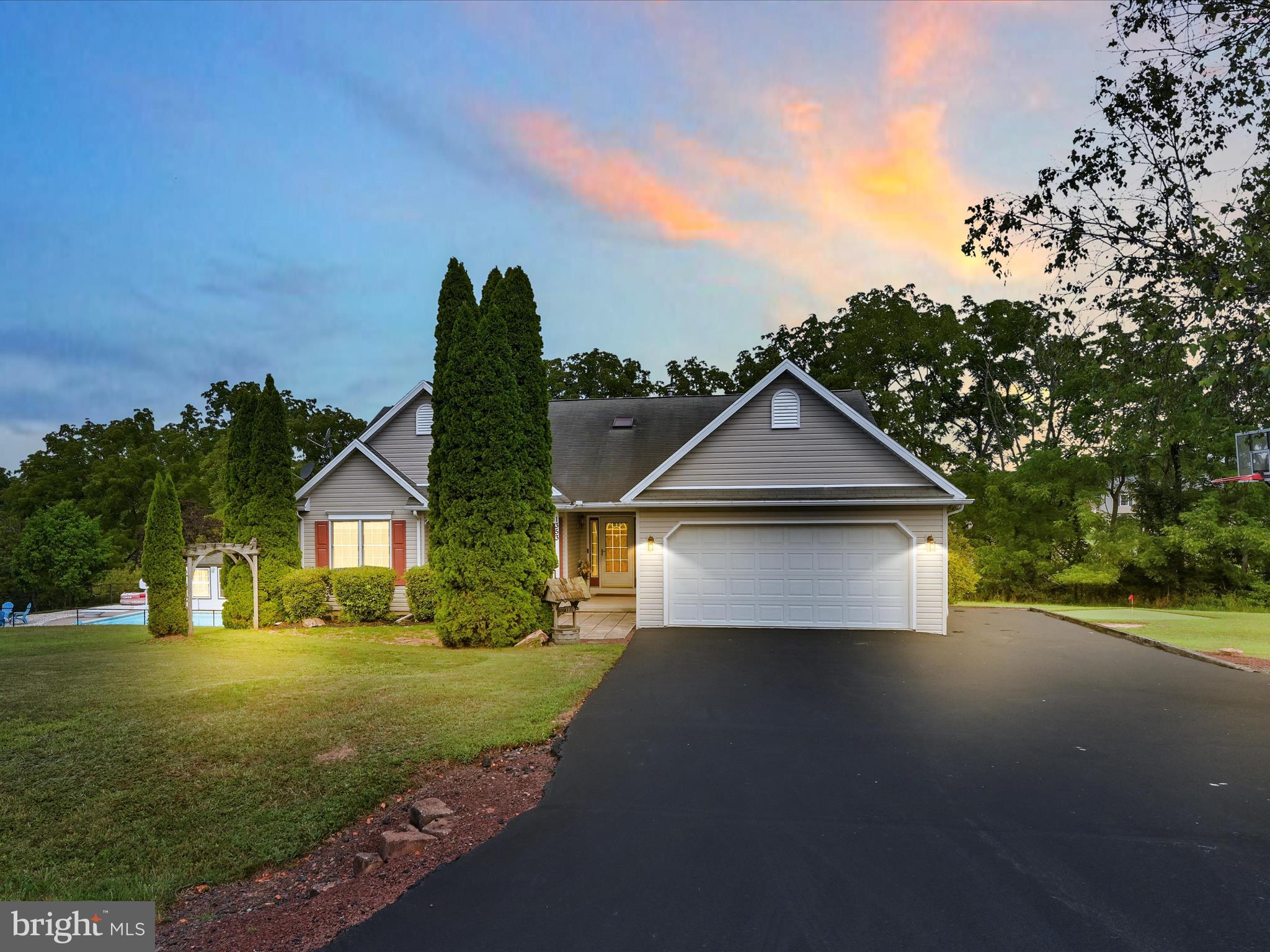 1353 STAG DRIVE