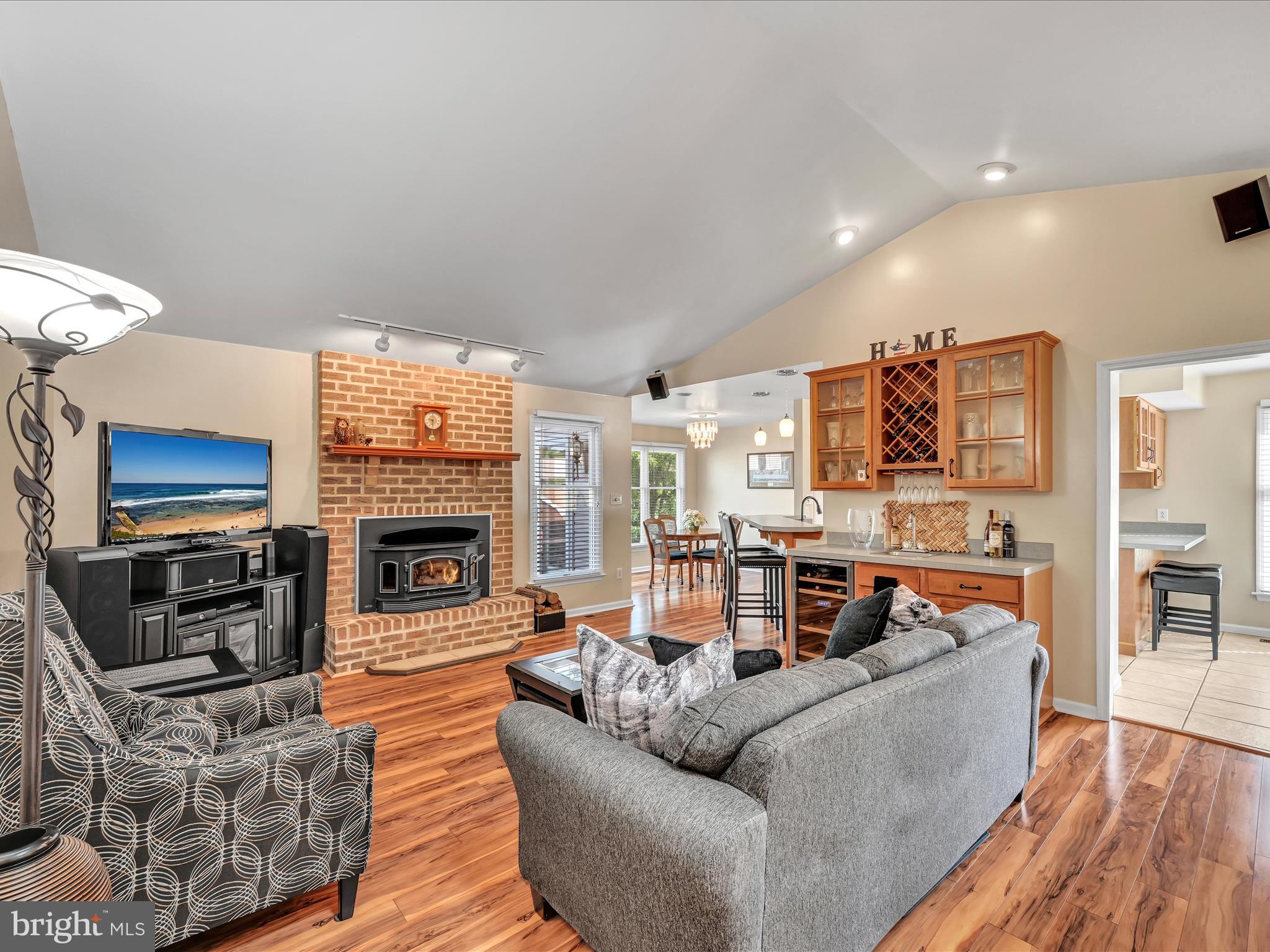 1353 STAG DRIVE