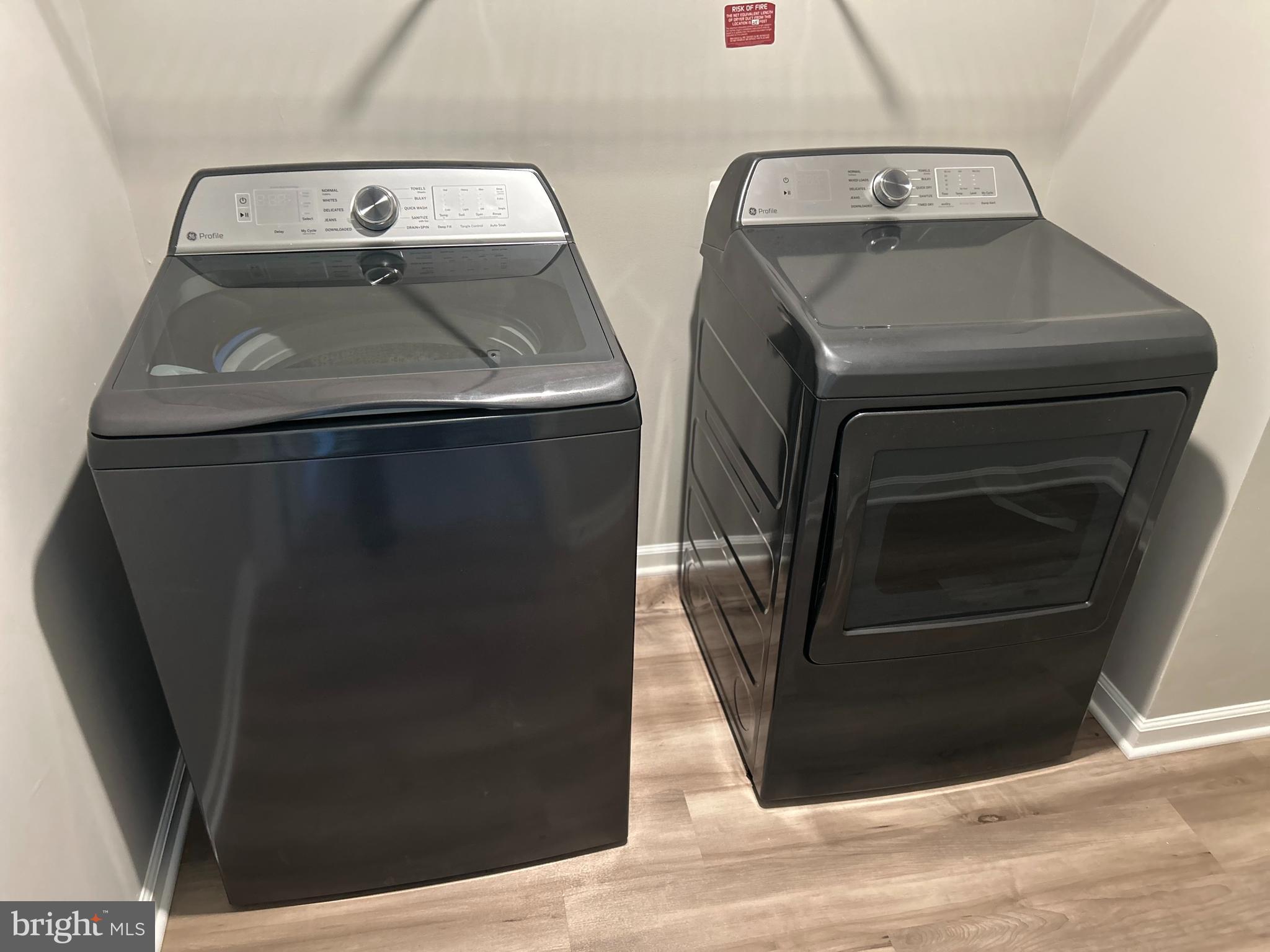 MCGINNIS POINT - Residential Lease