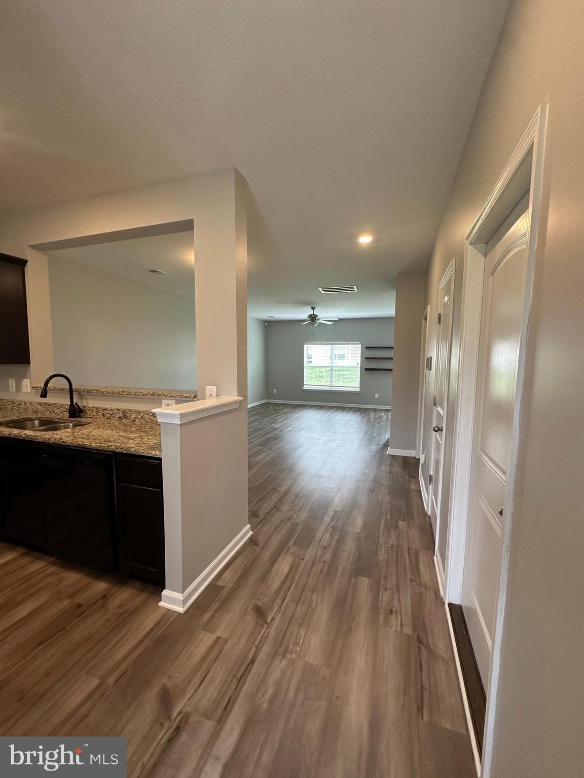 MCGINNIS POINT - Residential Lease