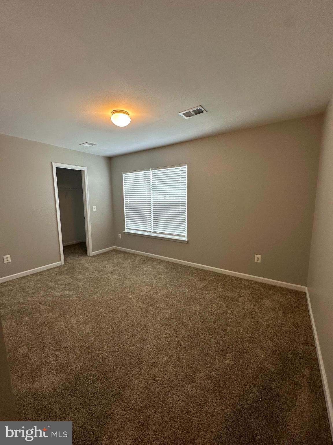 MCGINNIS POINT - Residential Lease