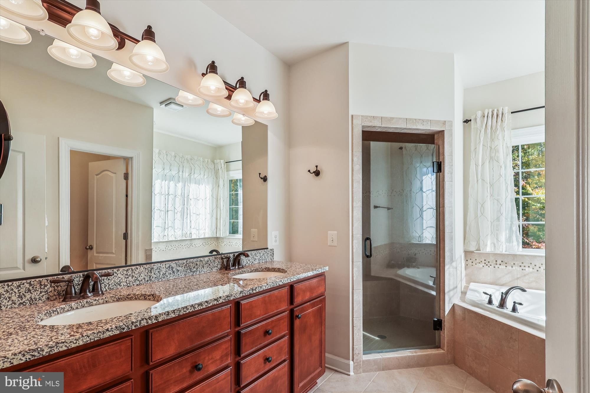 SOUTHPOINTE - Residential