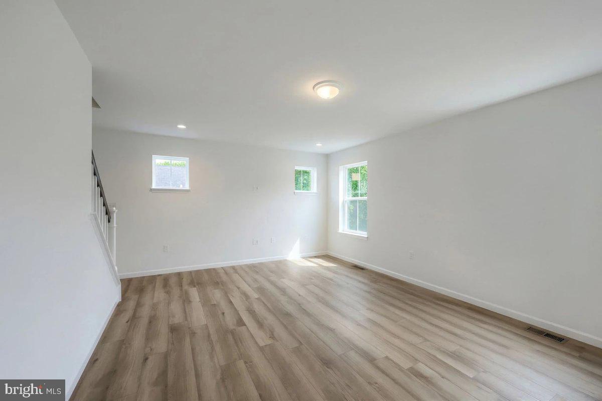 SEIDERS HILL - Residential