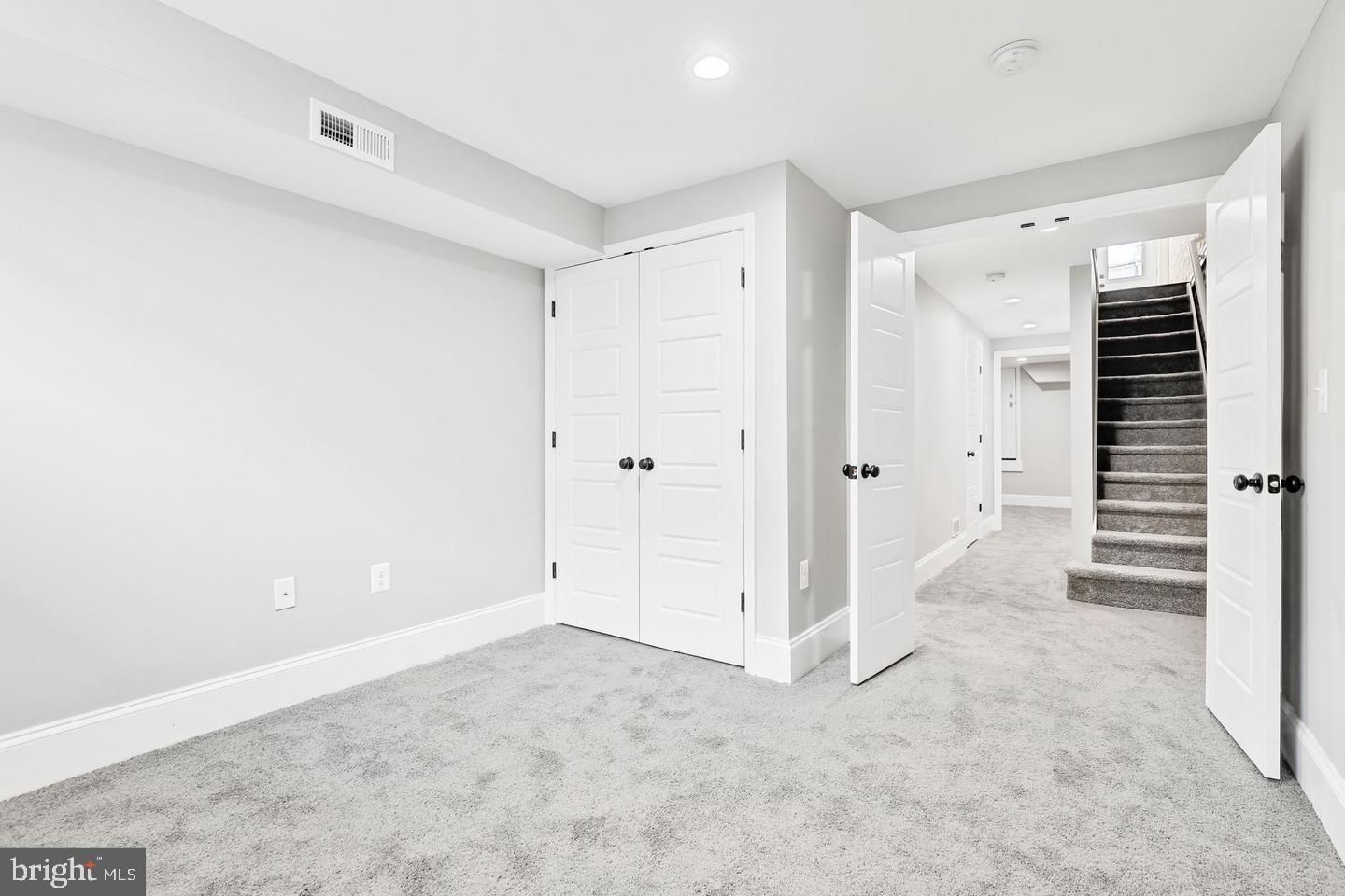 PATTERSON PARK - Residential Lease