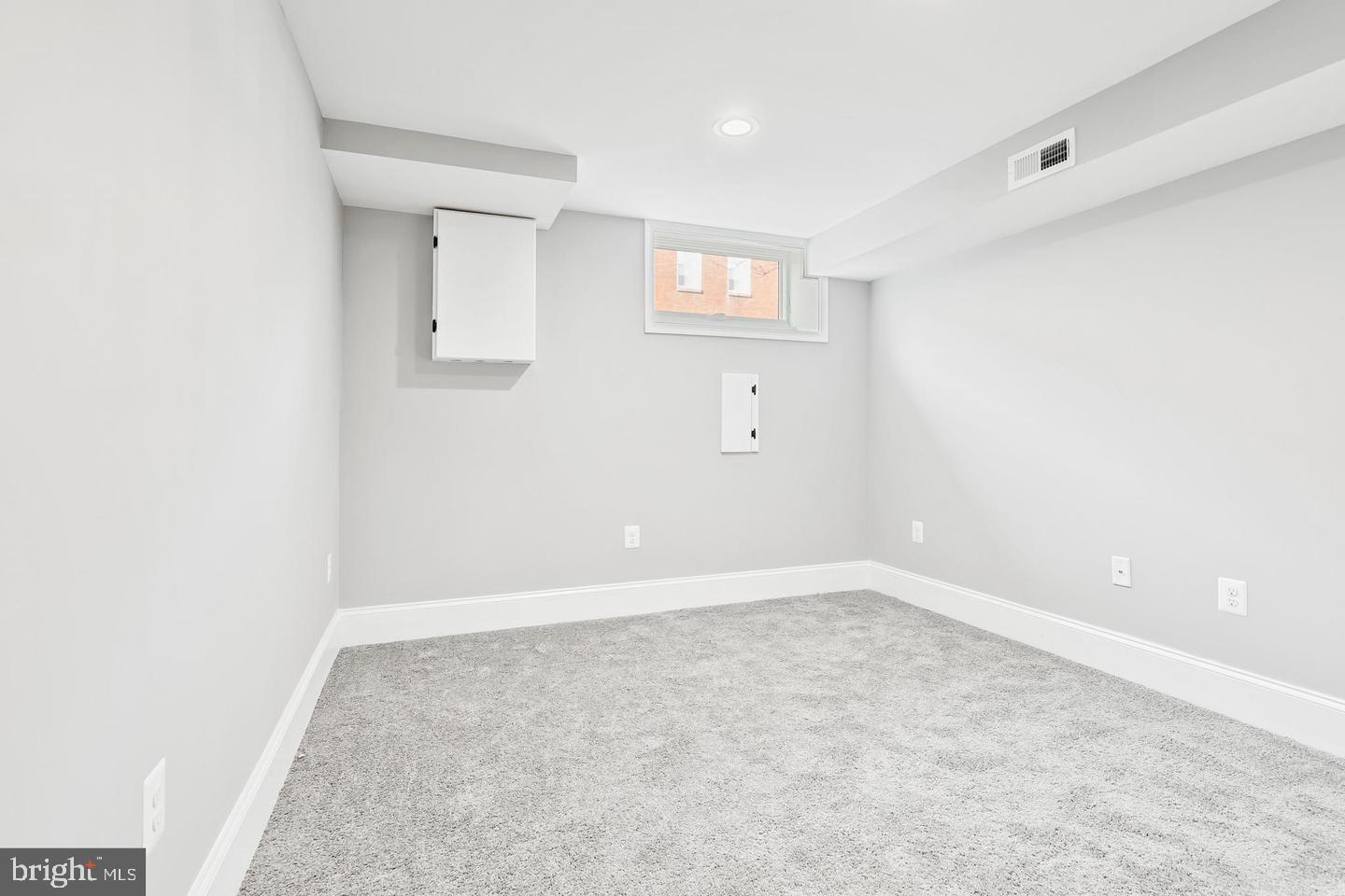 PATTERSON PARK - Residential Lease