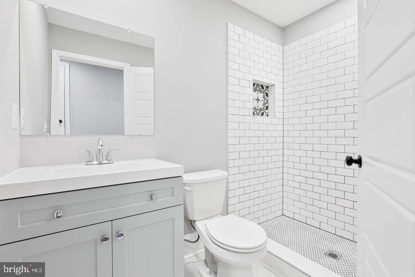 PATTERSON PARK - Residential Lease