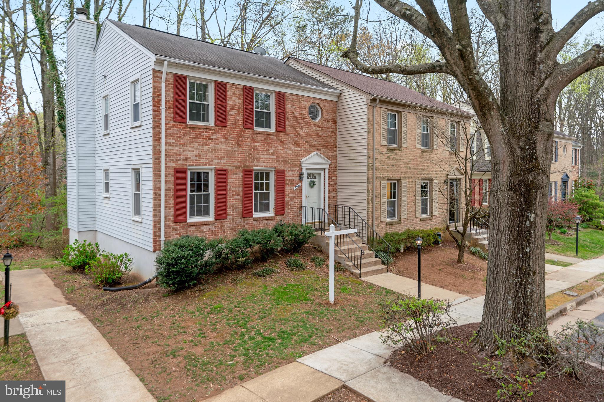 VILLA D ESTE VILLAGE - Residential