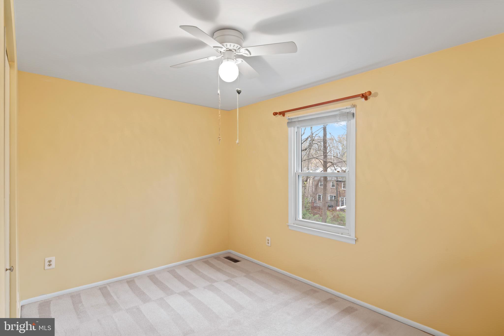 VILLA D ESTE VILLAGE - Residential