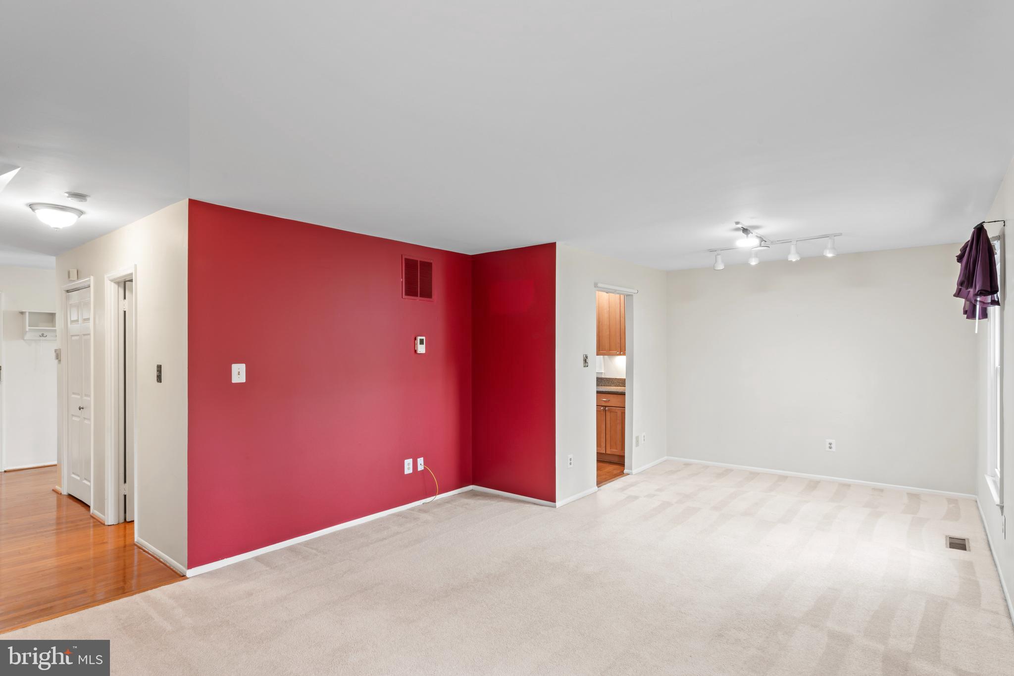 VILLA D ESTE VILLAGE - Residential