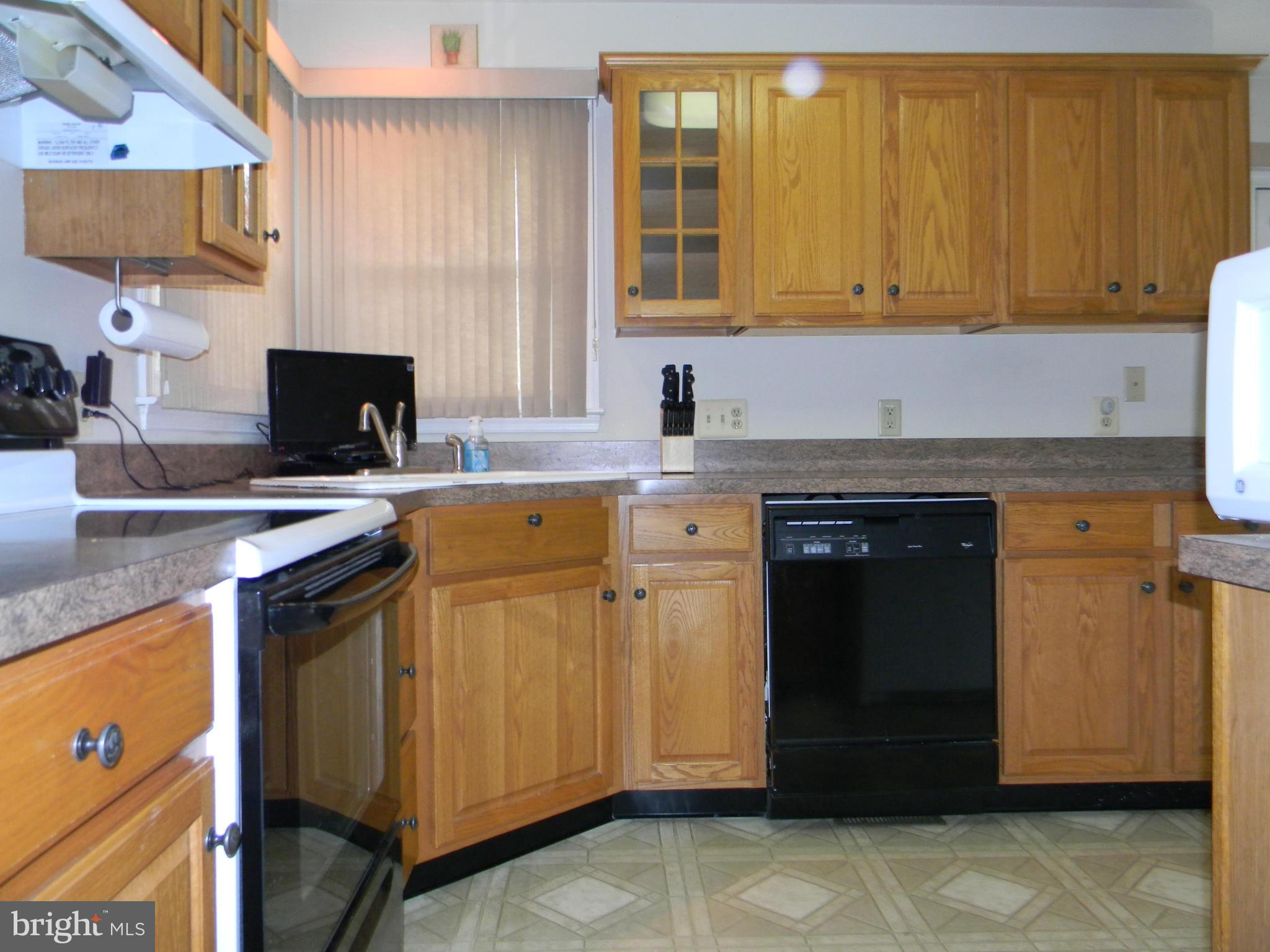 MAXA WOODS - Residential