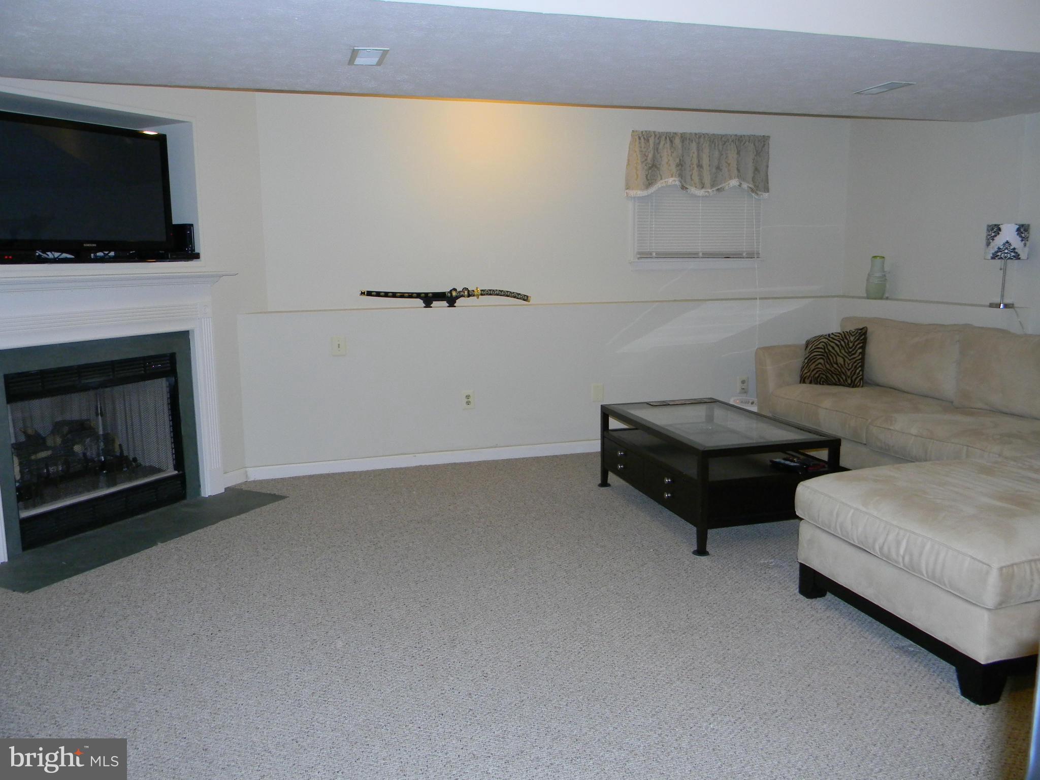 MAXA WOODS - Residential