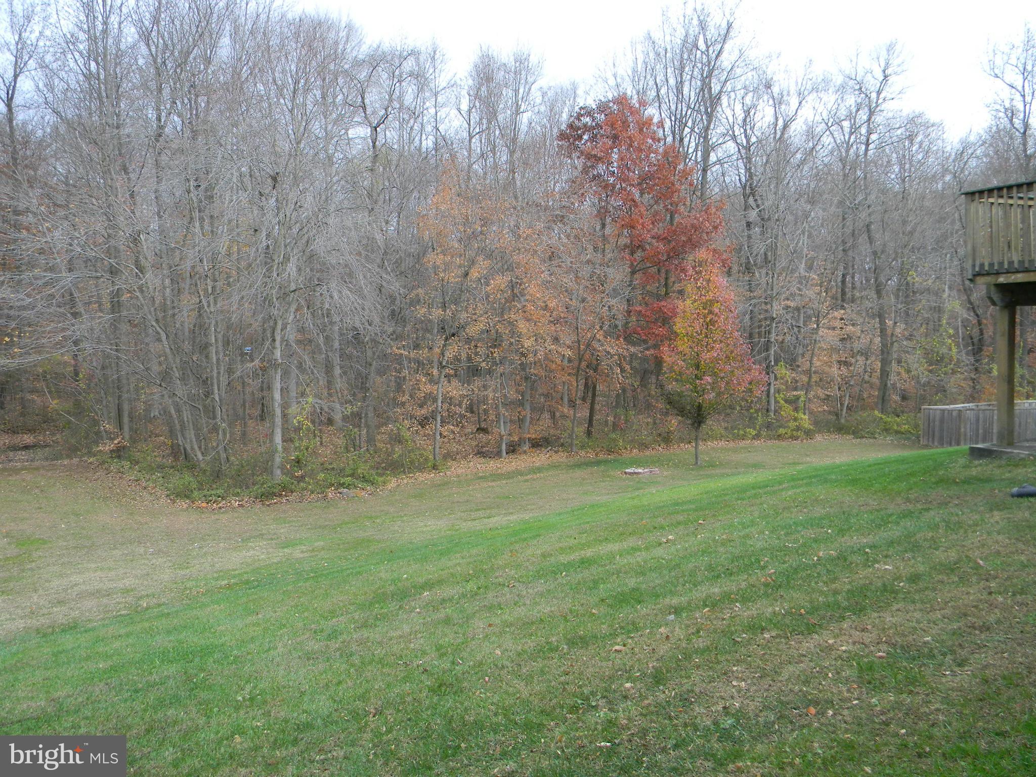 MAXA WOODS - Residential