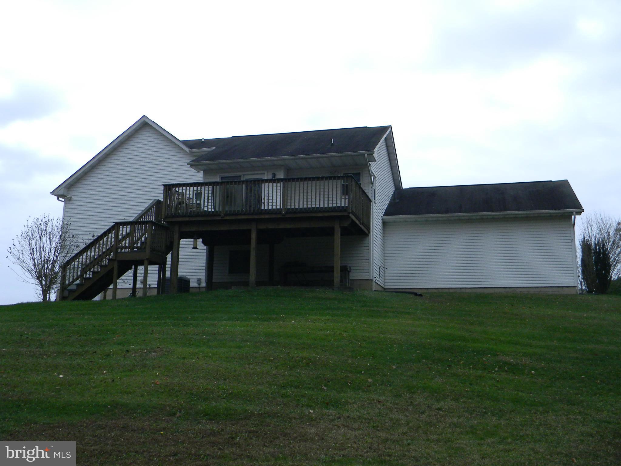 MAXA WOODS - Residential