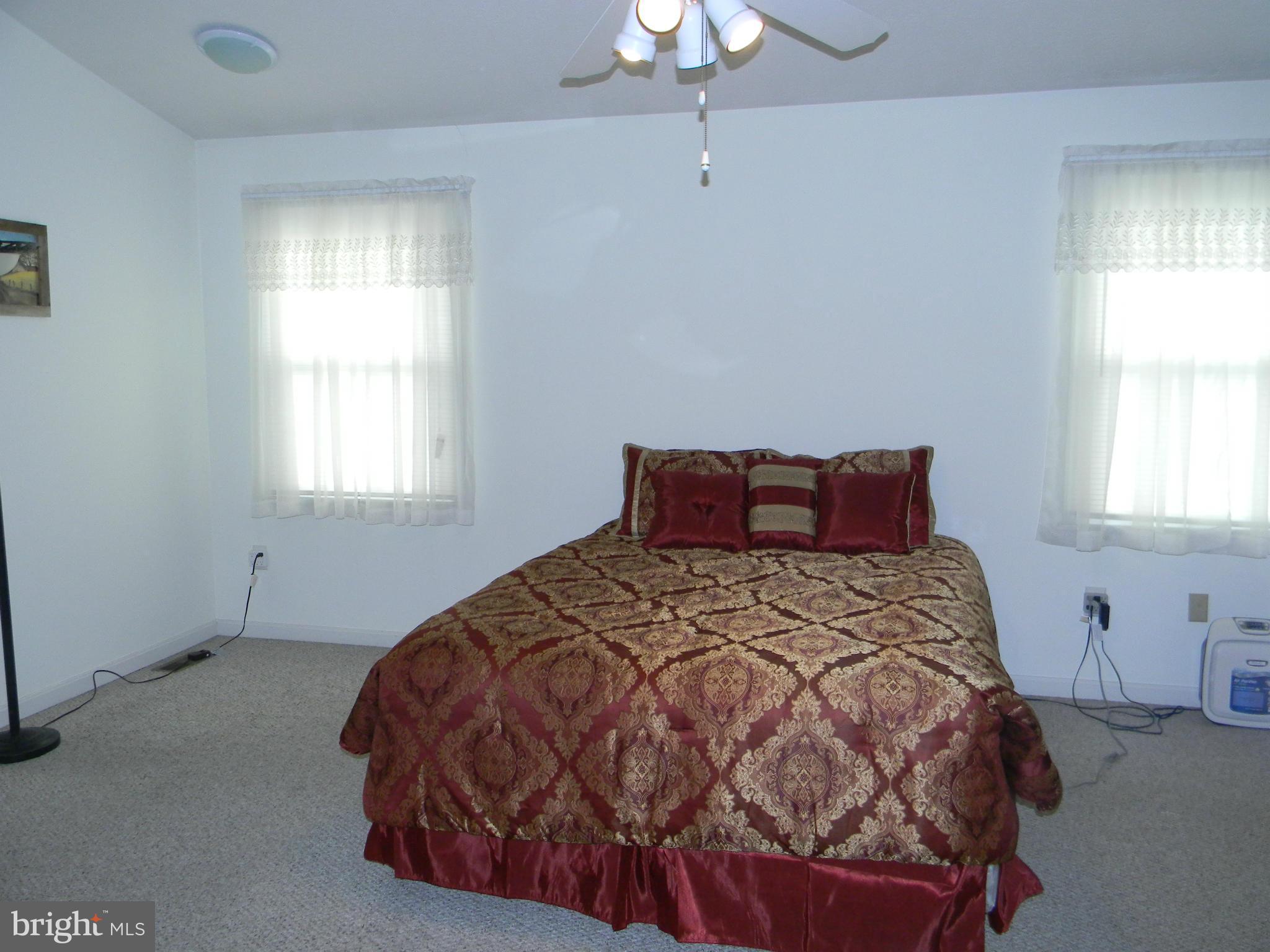 MAXA WOODS - Residential