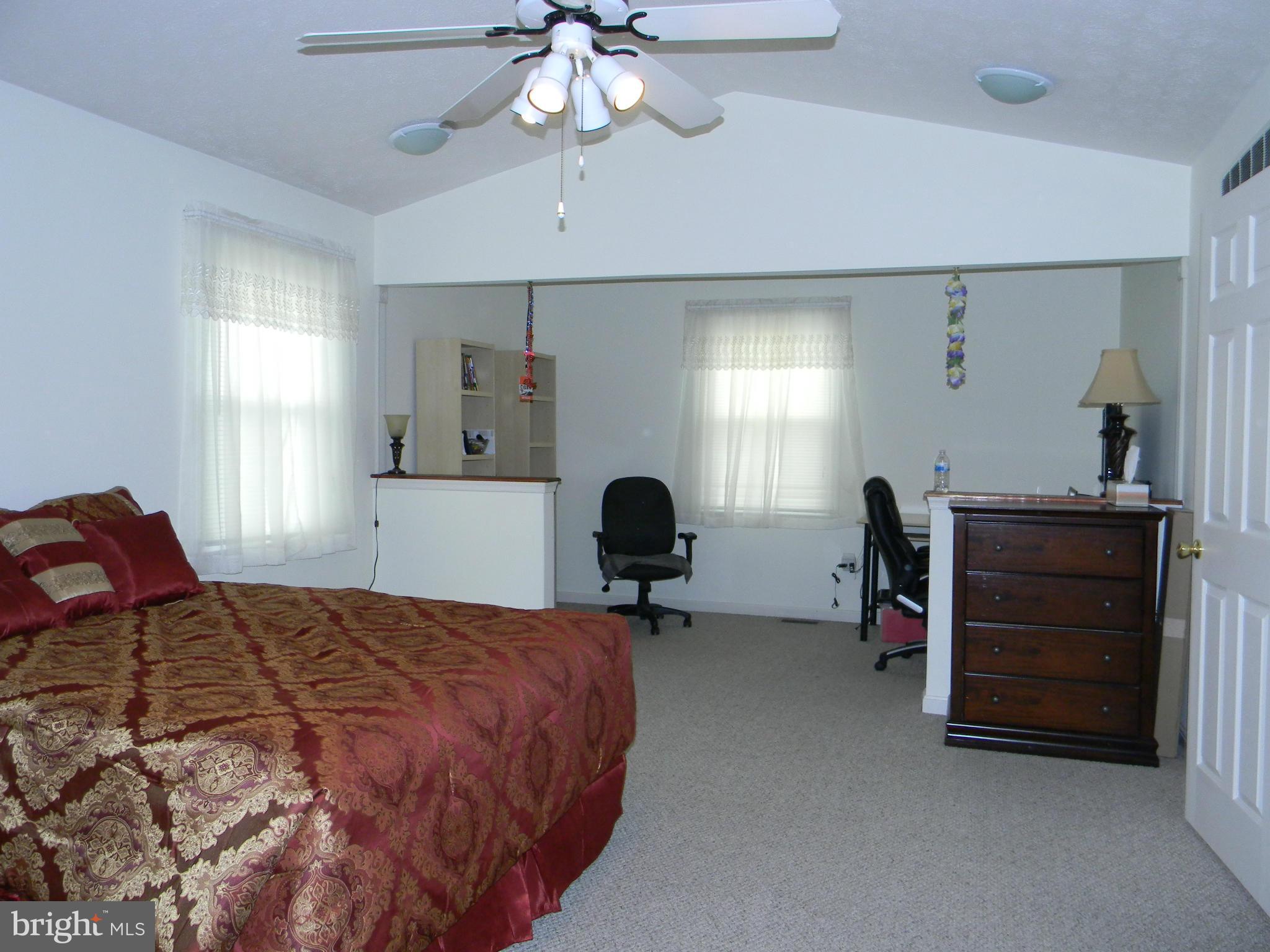 MAXA WOODS - Residential