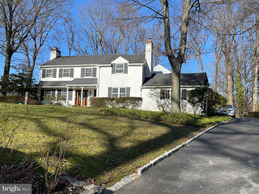 Outstanding location for this beautifully built, expanded 1960 Colonial on 0.7 acre lot in the heart of Radnor.  Updated kitchen features center island w/ seating, new cabinet doors, updated appliances and hardwood flooring. Kitchen open to breakfast area with skylight and sliding door to patio and continues into large family room with fireplace. Door from kitchen also leads to back hallway with driveway access, laundry room and access to 2 car attached garage. Other main floor amenities include a lovely formal dining room with picture window, built-in corner cabinet, chair rail and crown molding. Spacious and bright living room with windows on three sides, fireplace and pristine hardwood flooring. Large, separate, wood paneled den with fireplace off marble floored foyer and powder room complete the first floor. Second floor has primary bedroom suite with bath, 2 closets and hallway to separate study. Bedroom 2 is spacious and has a partial bath ensuite. Bedroom 3 is very large and has its own bath with shower over tub. Full stairway leads to large attic with outstanding expansion possibilities. The lower level has a finished great room with a door which leads up an exterior stairwell to the side yard. Newer gas fired mechanicals including a tankless, on-demand hot water system and central A/C. Family room addition is on a separate heat pump system. The home sits high on a spacious corner lot set back from the street and has useable outdoor space on all four sides. This outstanding residence has all of the elements of a craftsman built, classic Main Line Colonial home and can be further expanded and updated to create the perfect environment and the flexible spaces needed for today's lifestyle. Property is tenant occupied.