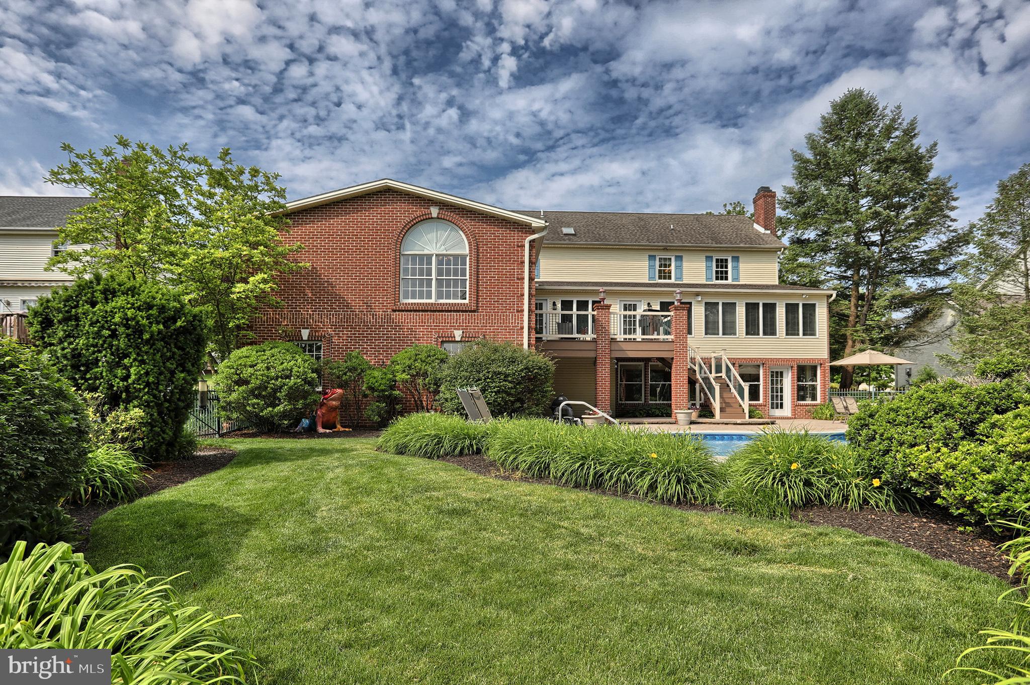 WINDMERE - Residential