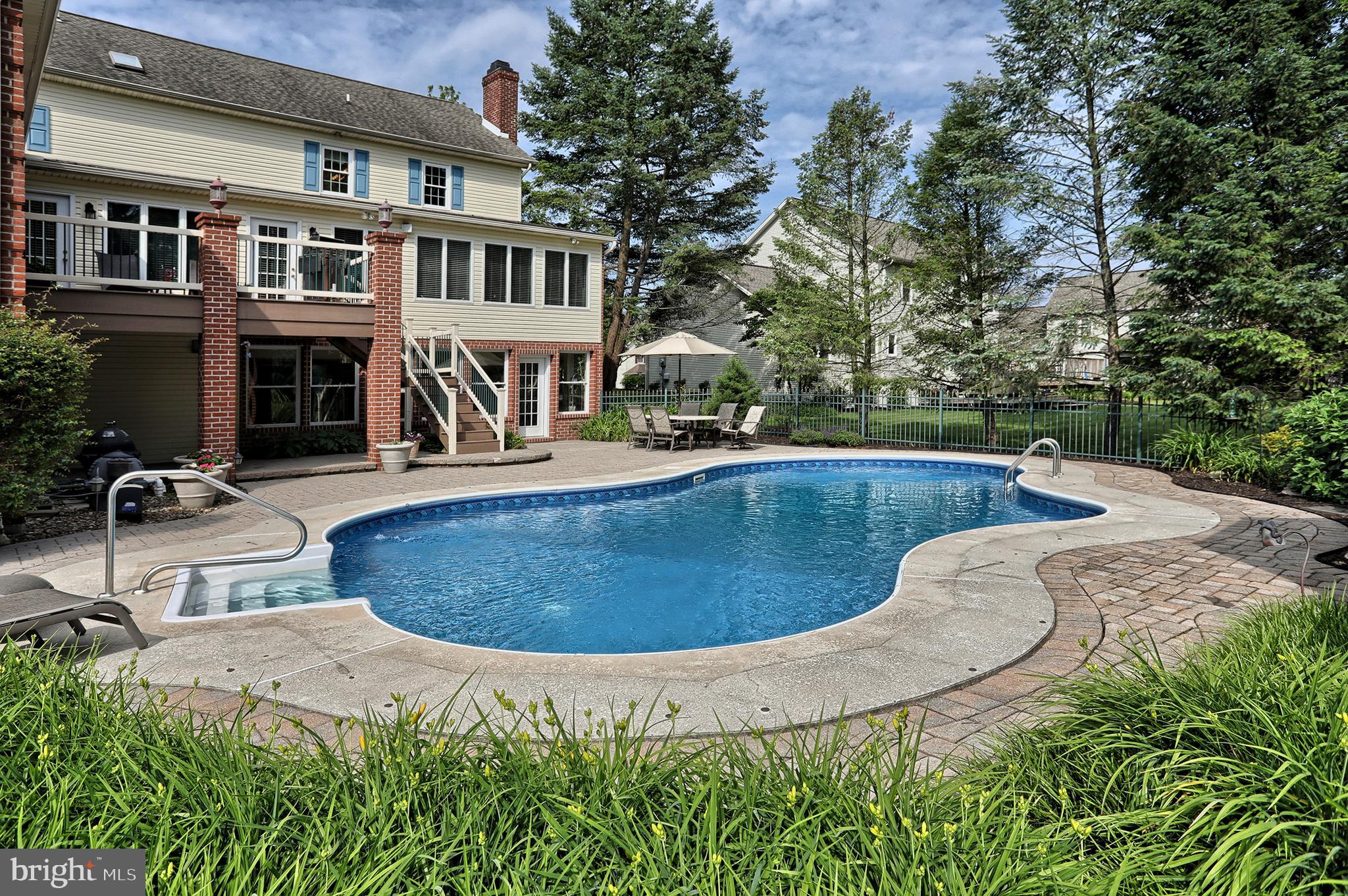 WINDMERE - Residential