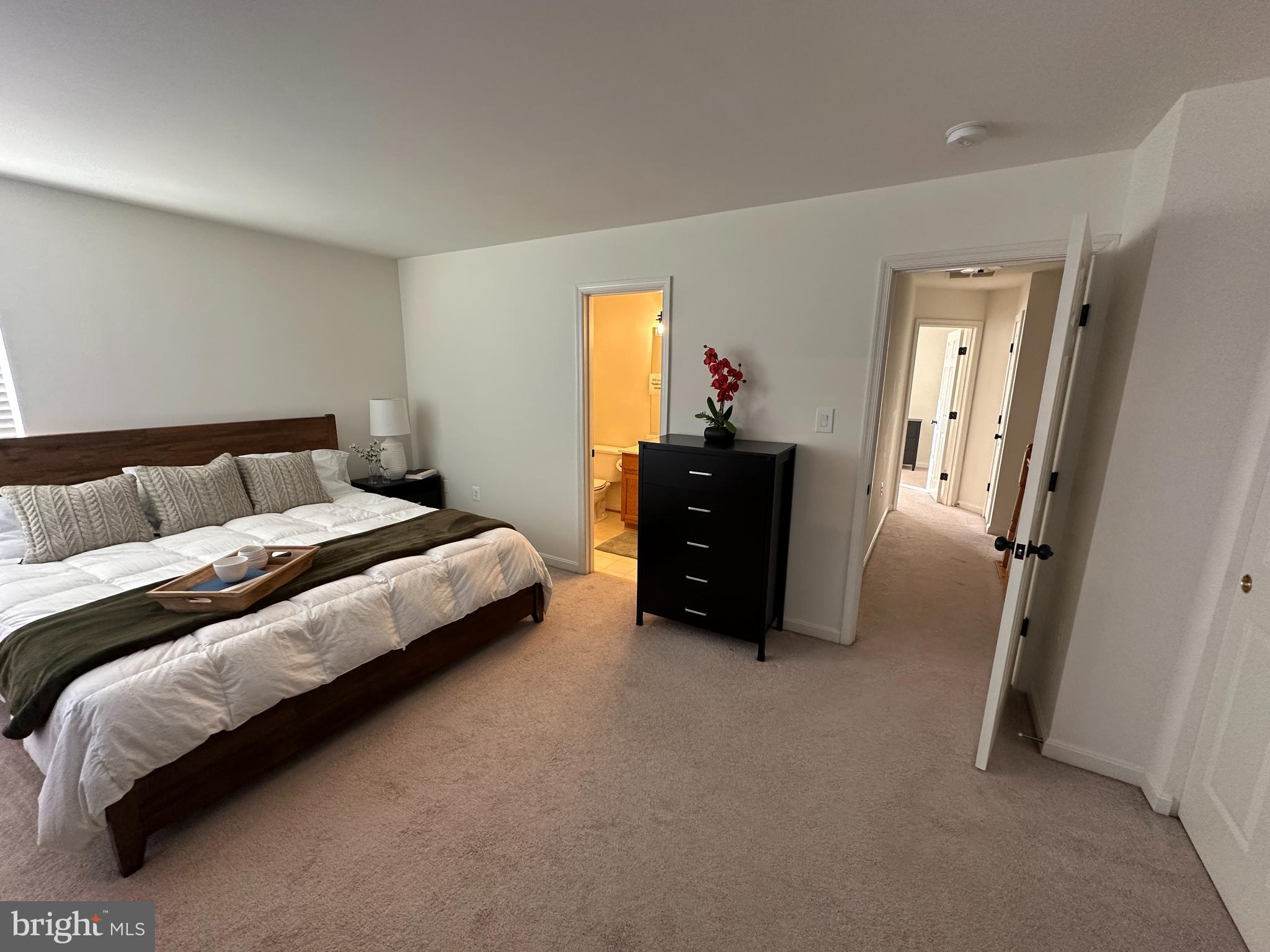 MAIN ST VILLAGE - Residential Lease