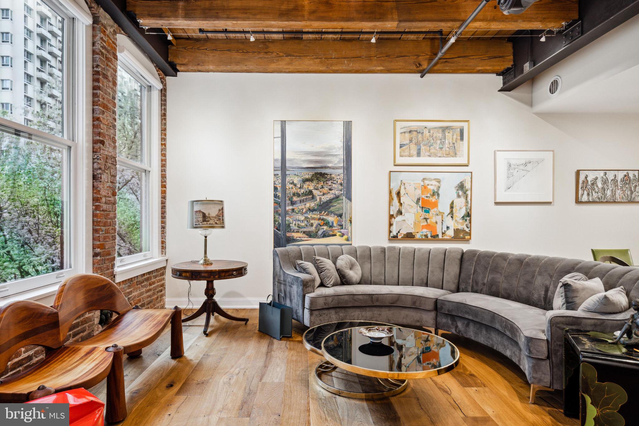 227 S 6TH STREET 31 3SE