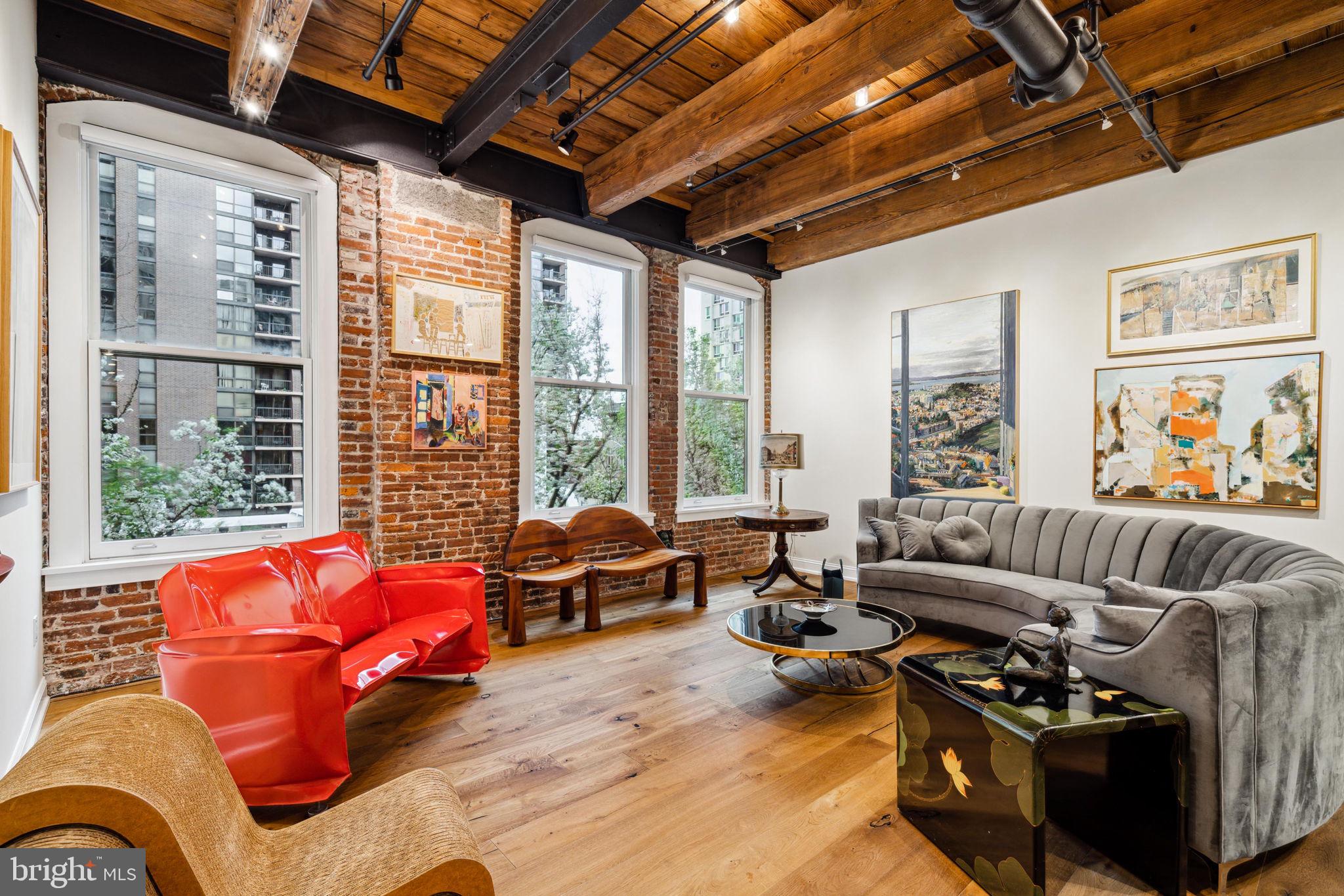 227 S 6TH STREET 31 3SE