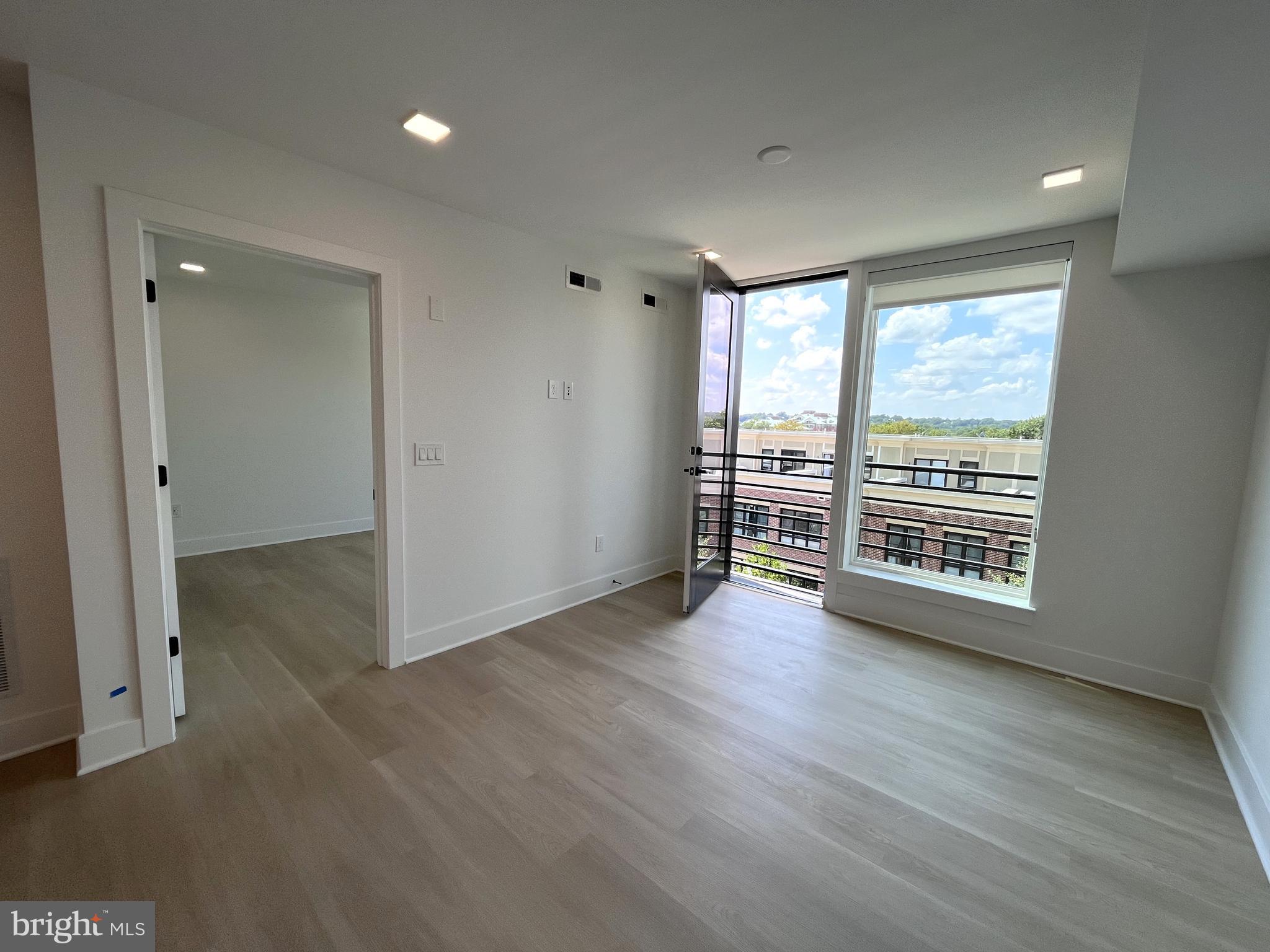 701 N HENRY STREET 506