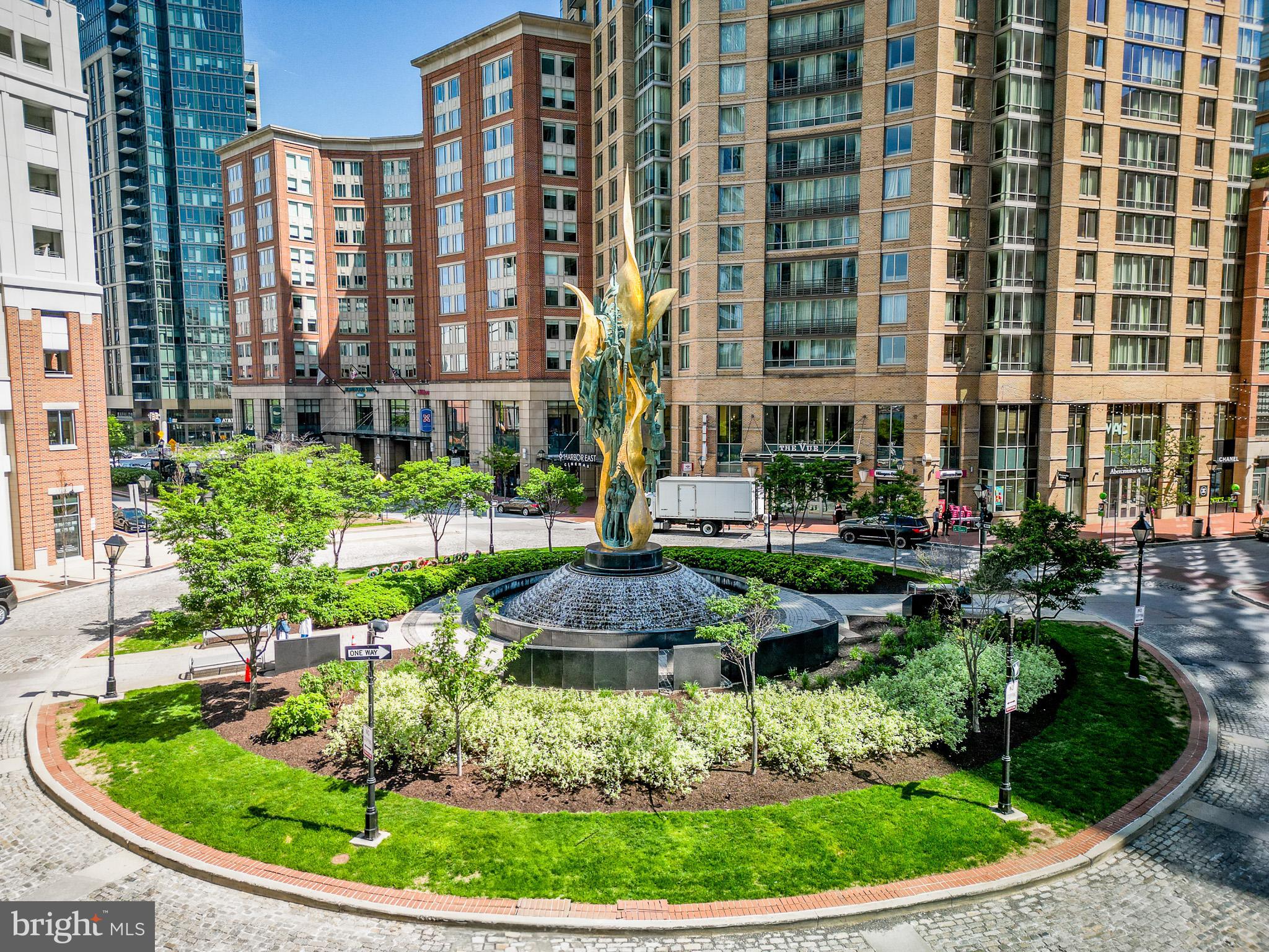 LITTLE ITALY - Residential Income