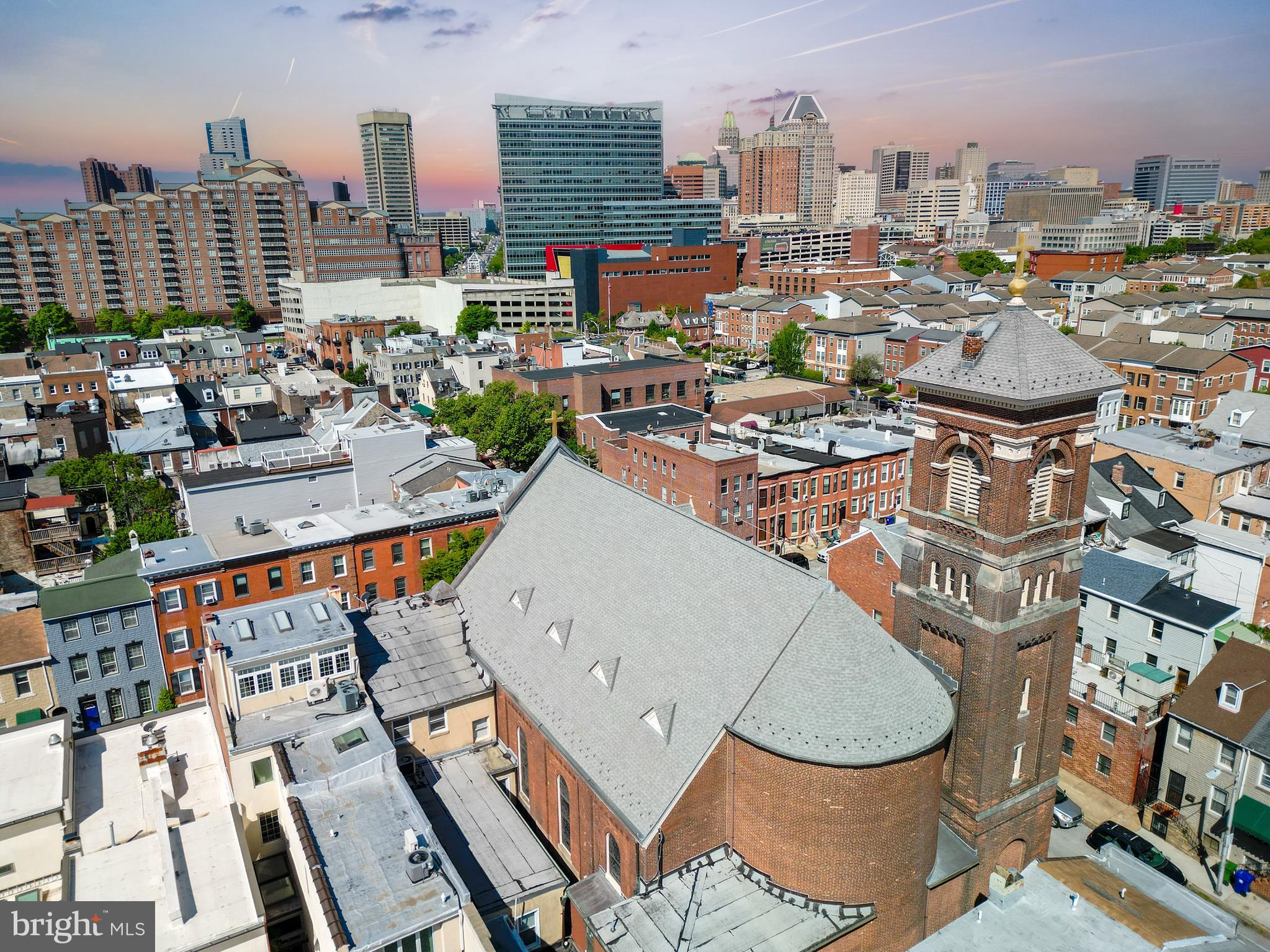 LITTLE ITALY - Residential Income