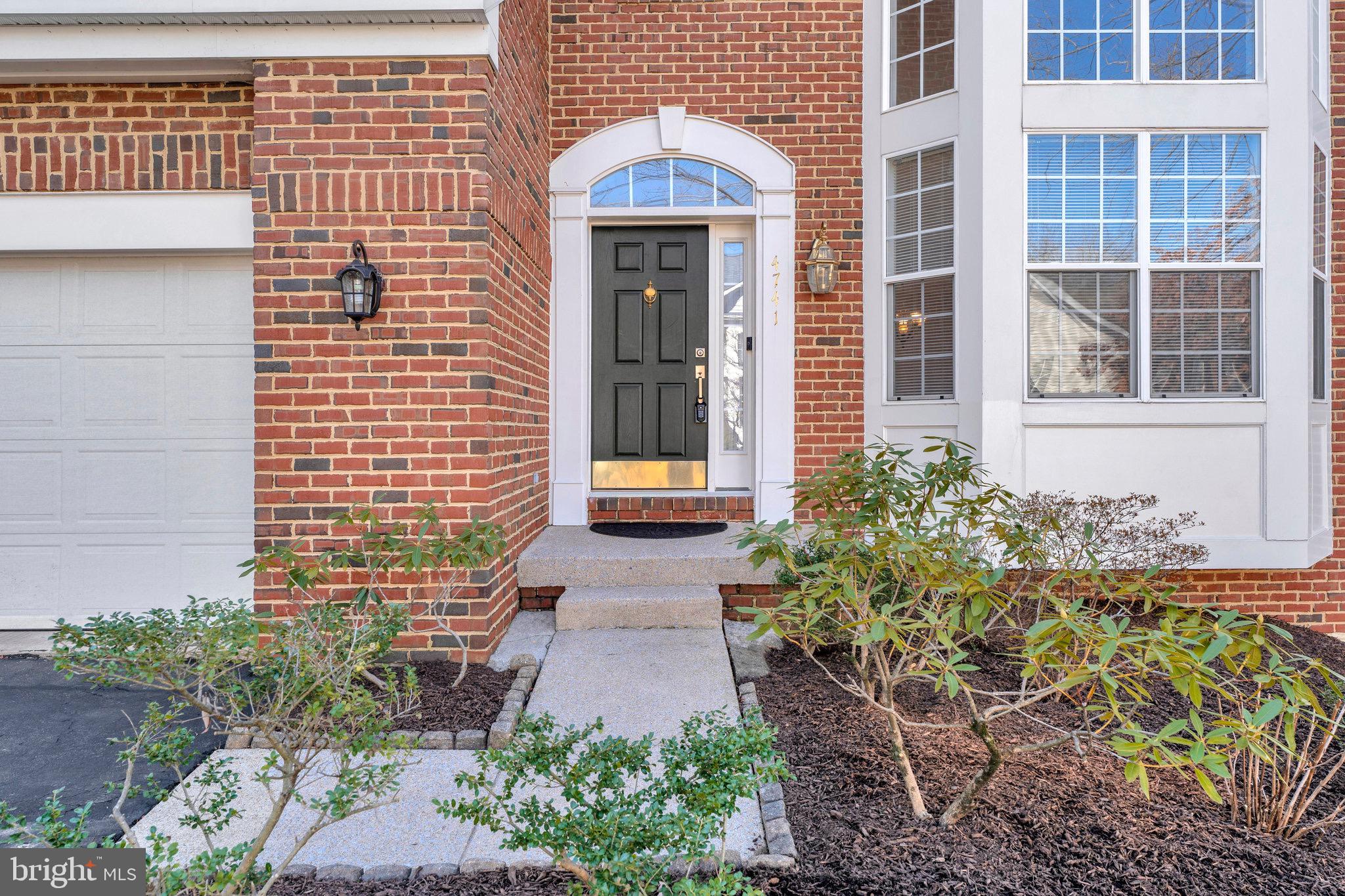 4741 FEATURE OAK WAY