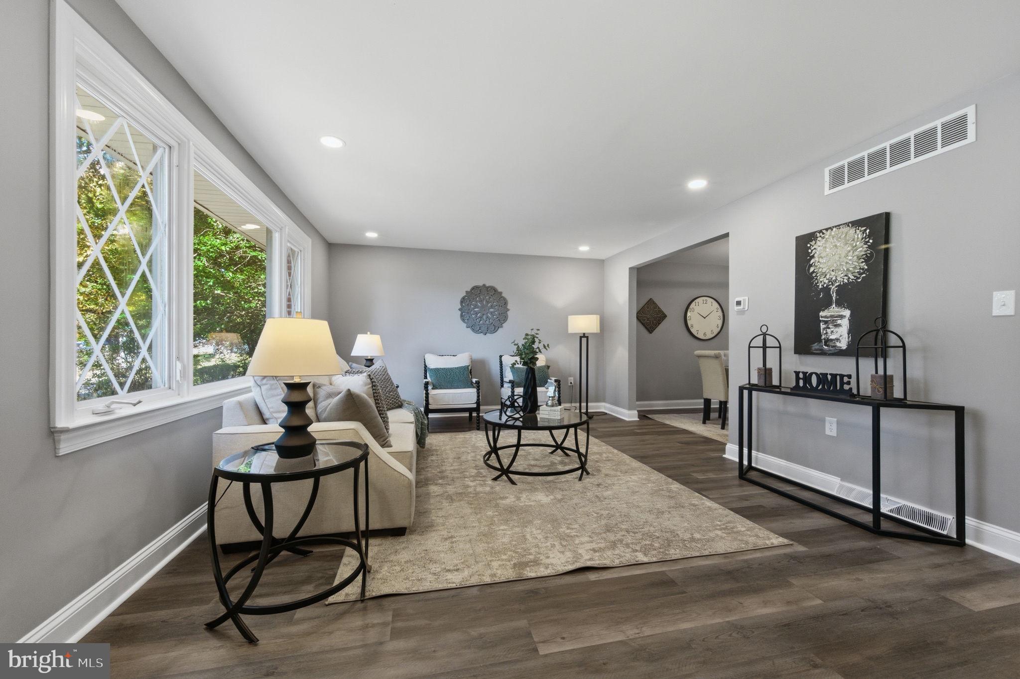 GRAYLYN CREST - Residential